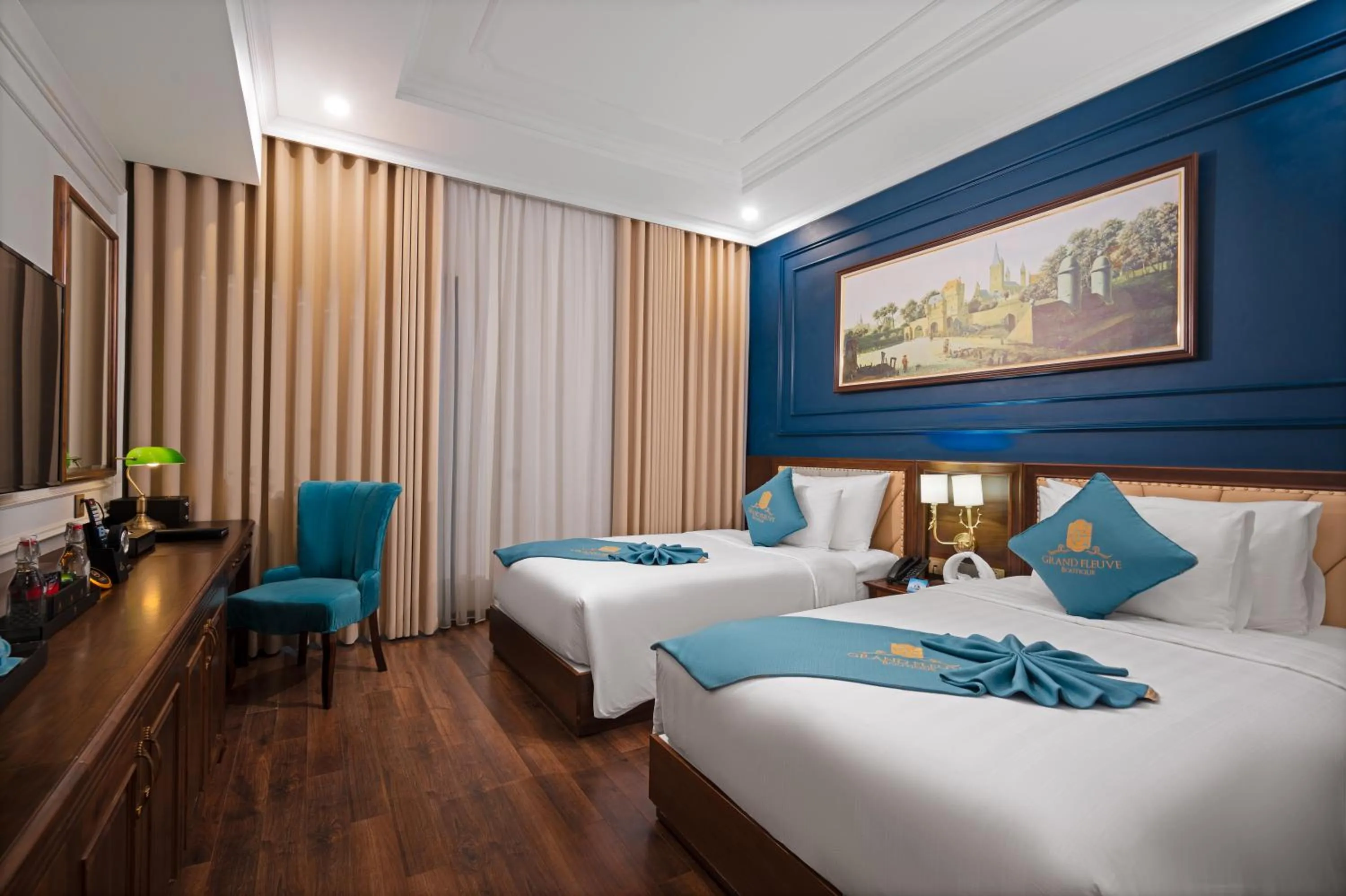 Bed in Grand Fleuve Boutique