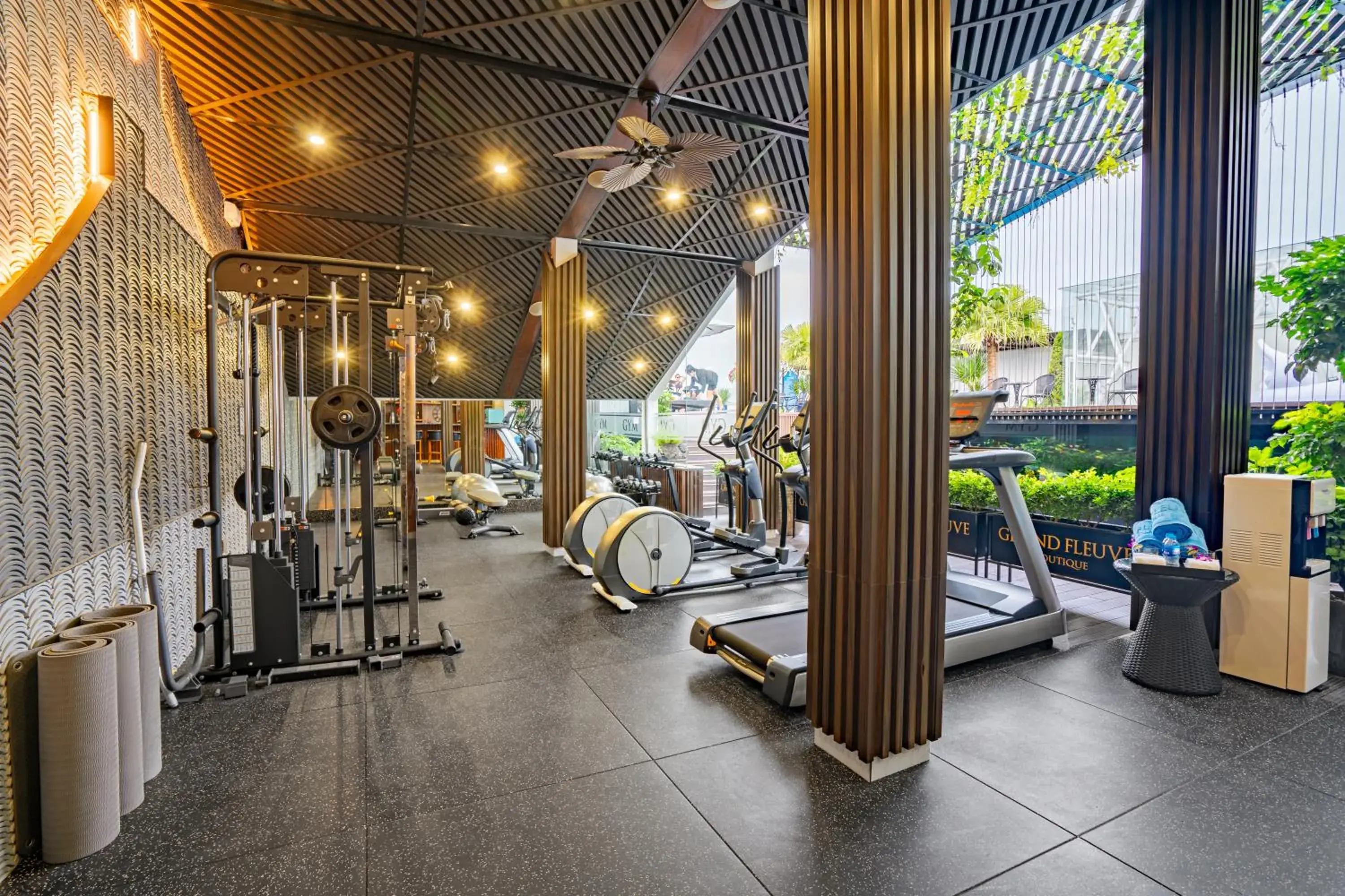 Fitness centre/facilities in Grand Fleuve Boutique Fitness centre/facilities in Grand Fleuve Boutique