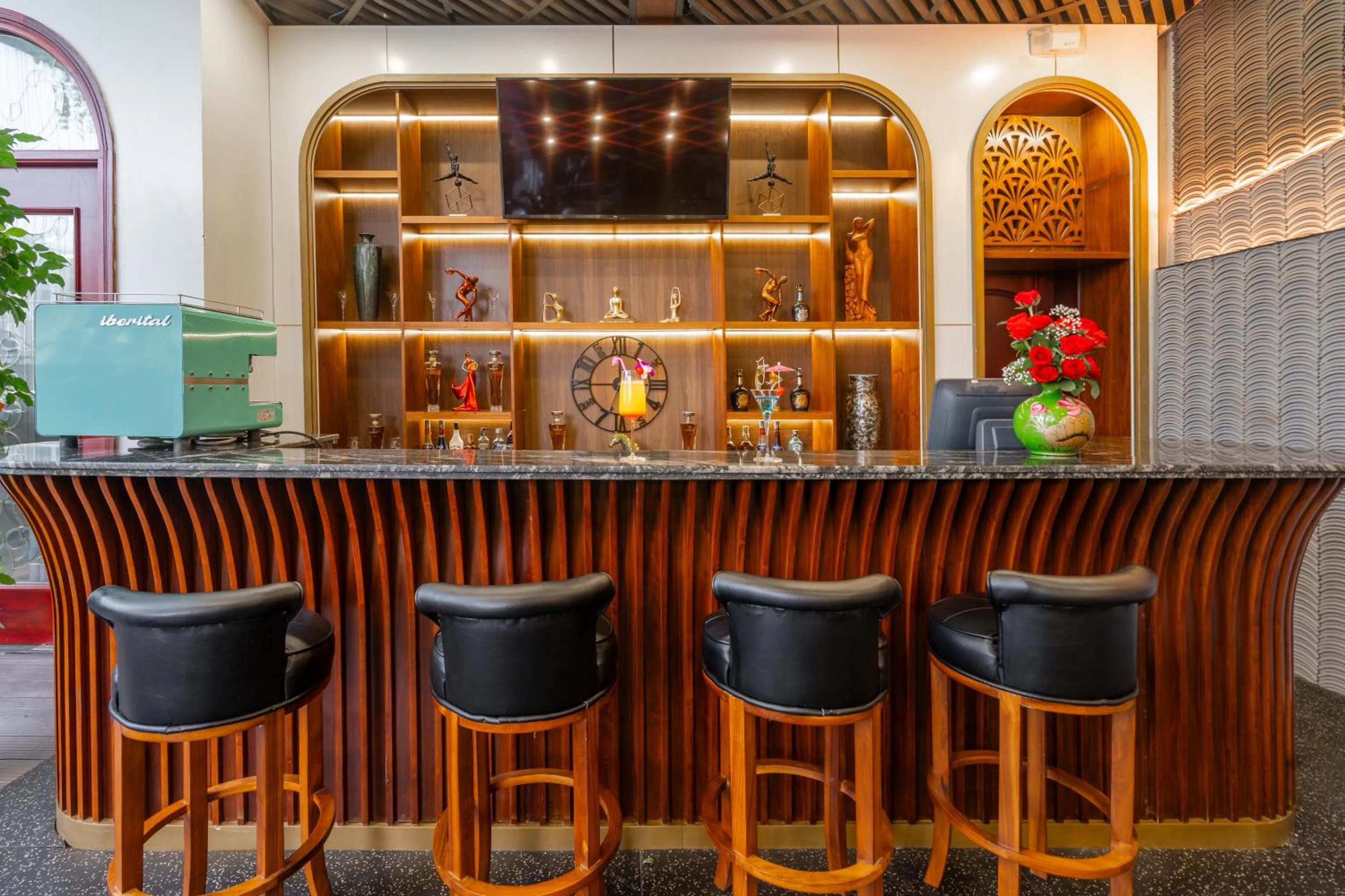 Lounge or bar in Grand Fleuve Boutique