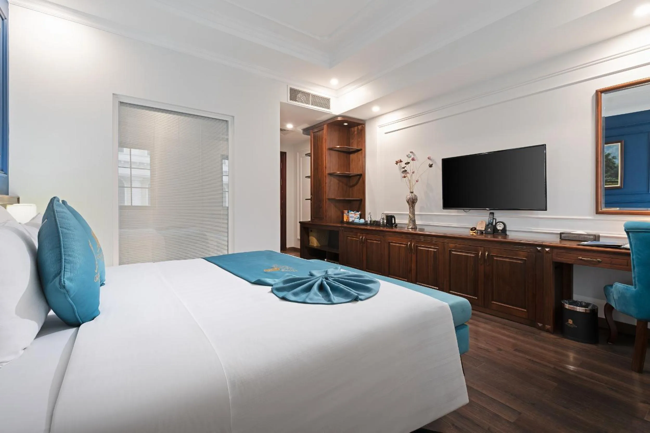 Bed in Grand Fleuve Boutique