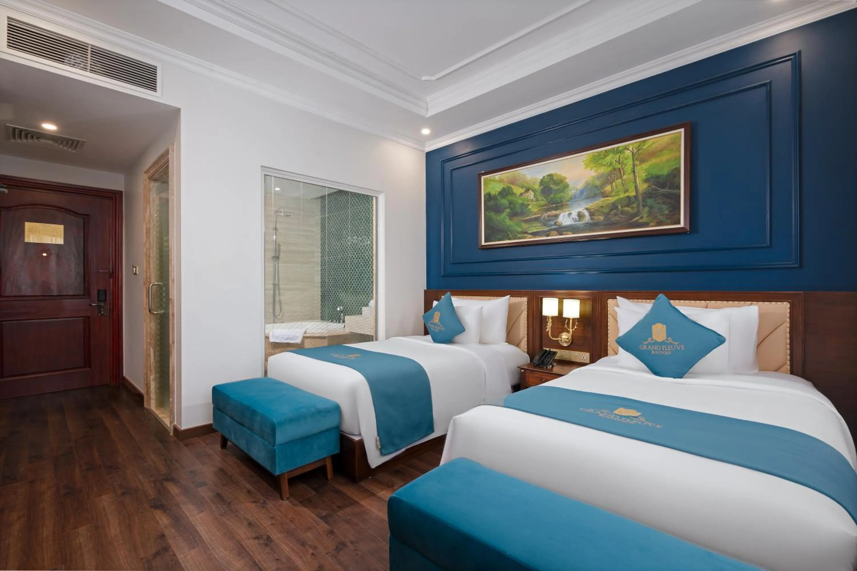 Bed in Grand Fleuve Boutique