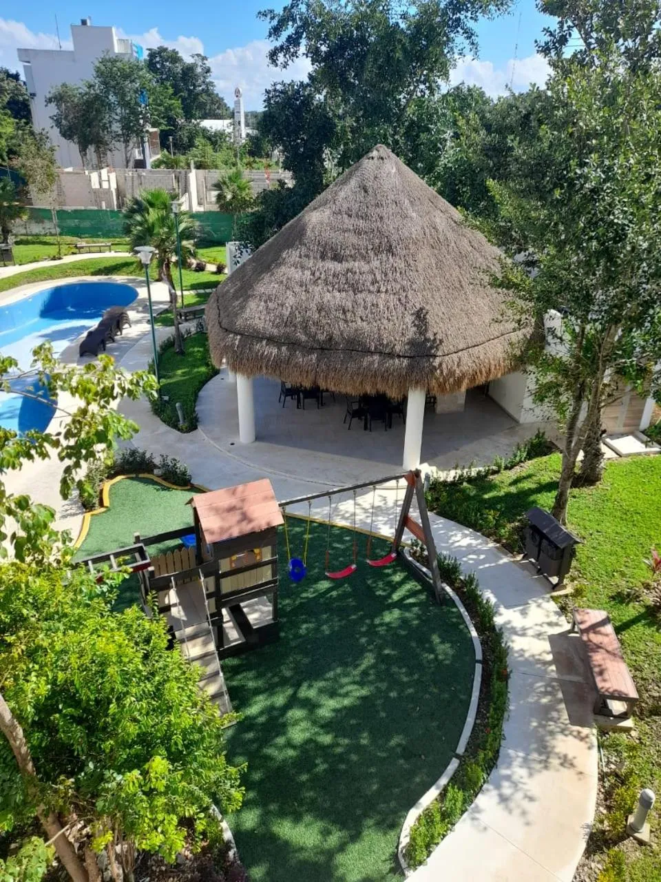 Patio in Beautiful Apartment HOEStel Punta Estrella!