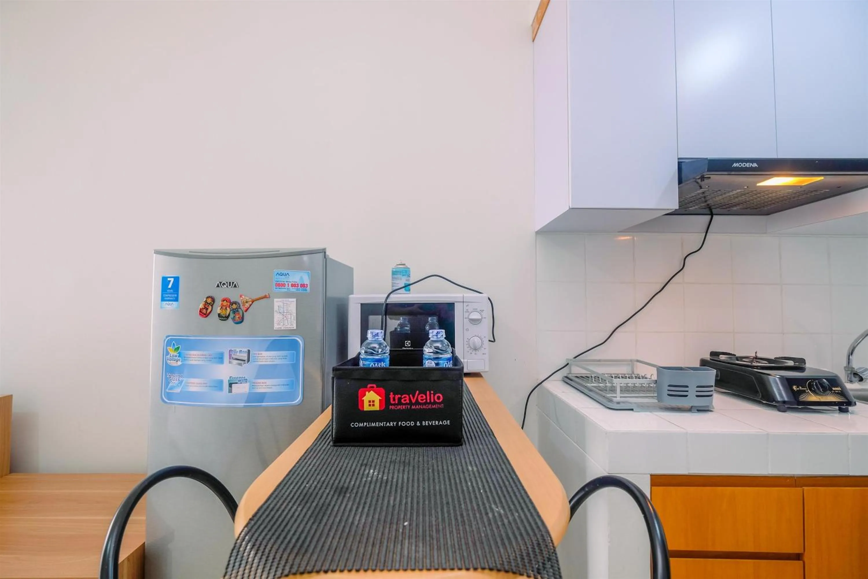 Chic and Cozy Studio Park View Condominium Apartment By Travelio