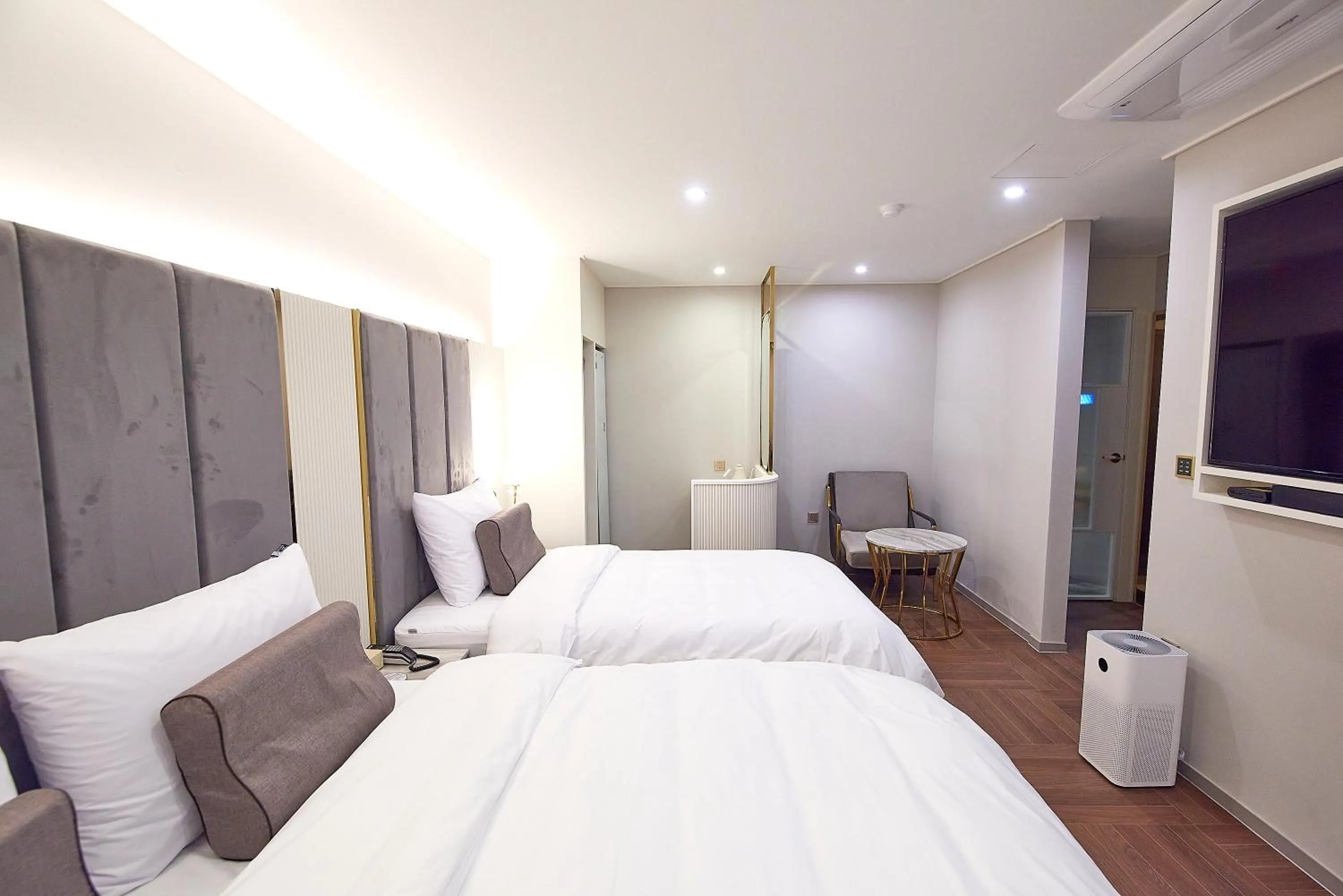 Bed in 사직 덴바스타 시그니처 호텔