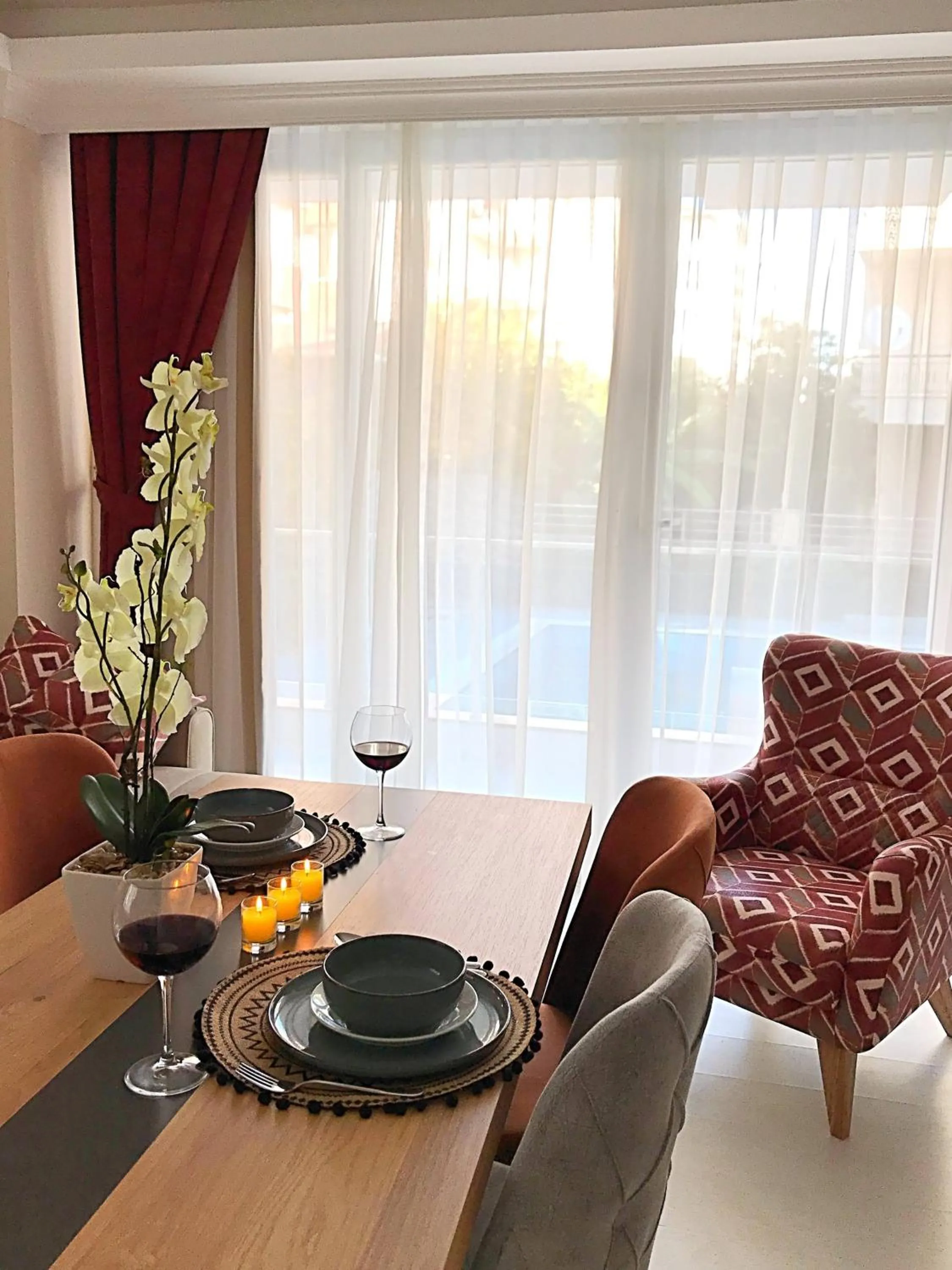 Dining area in Alfa Apart Hotel