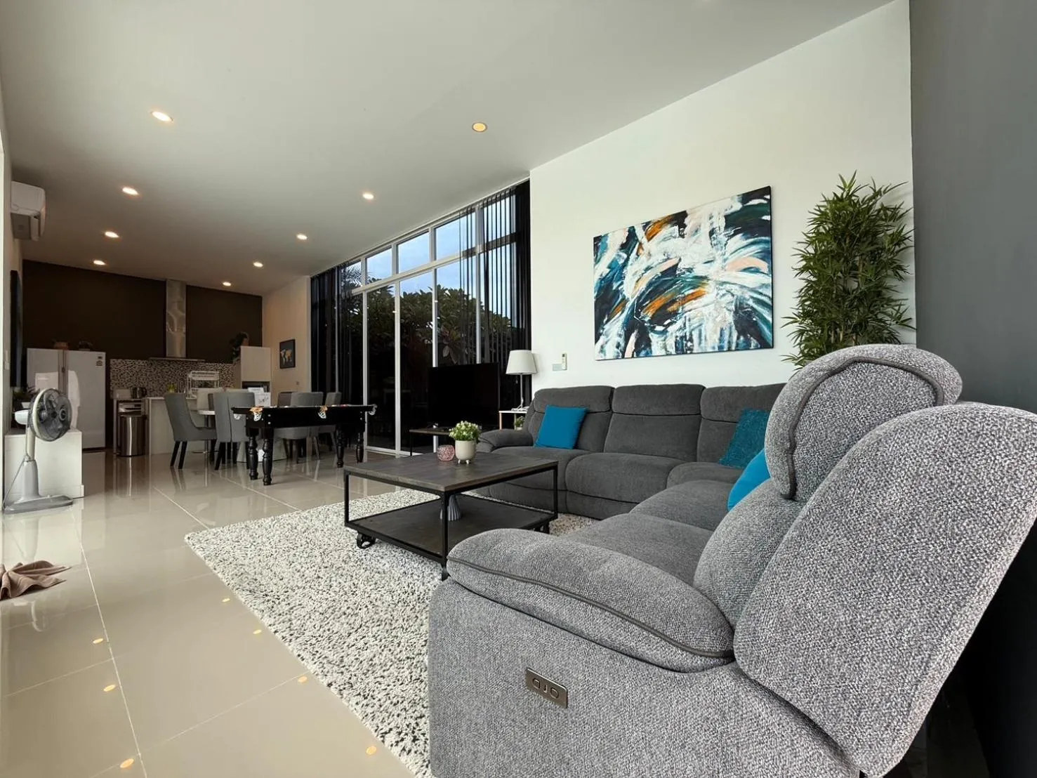 Modern 3 Bedroom Private Pool Villa KH-A1