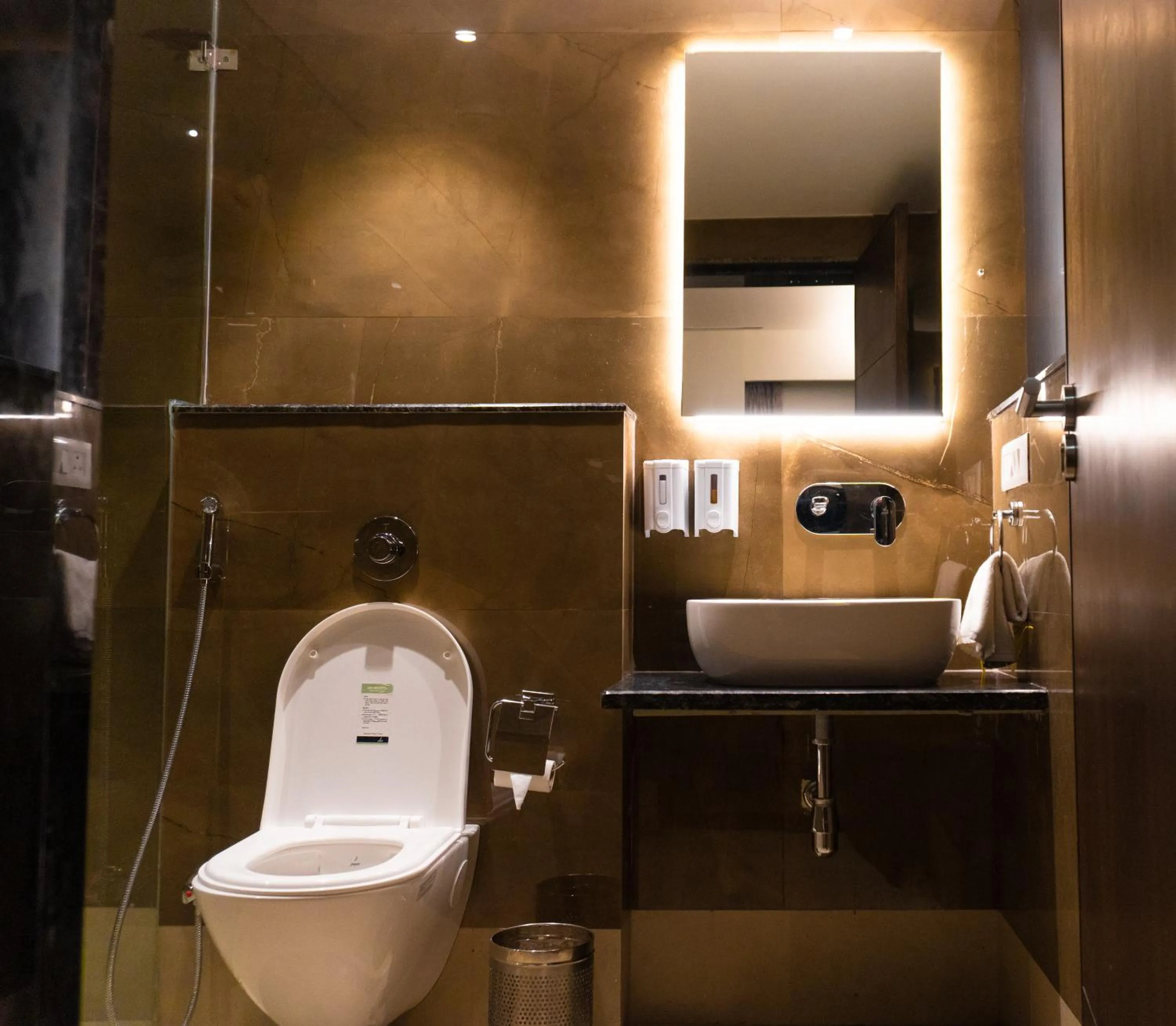 Bathroom in Jardin Hotels