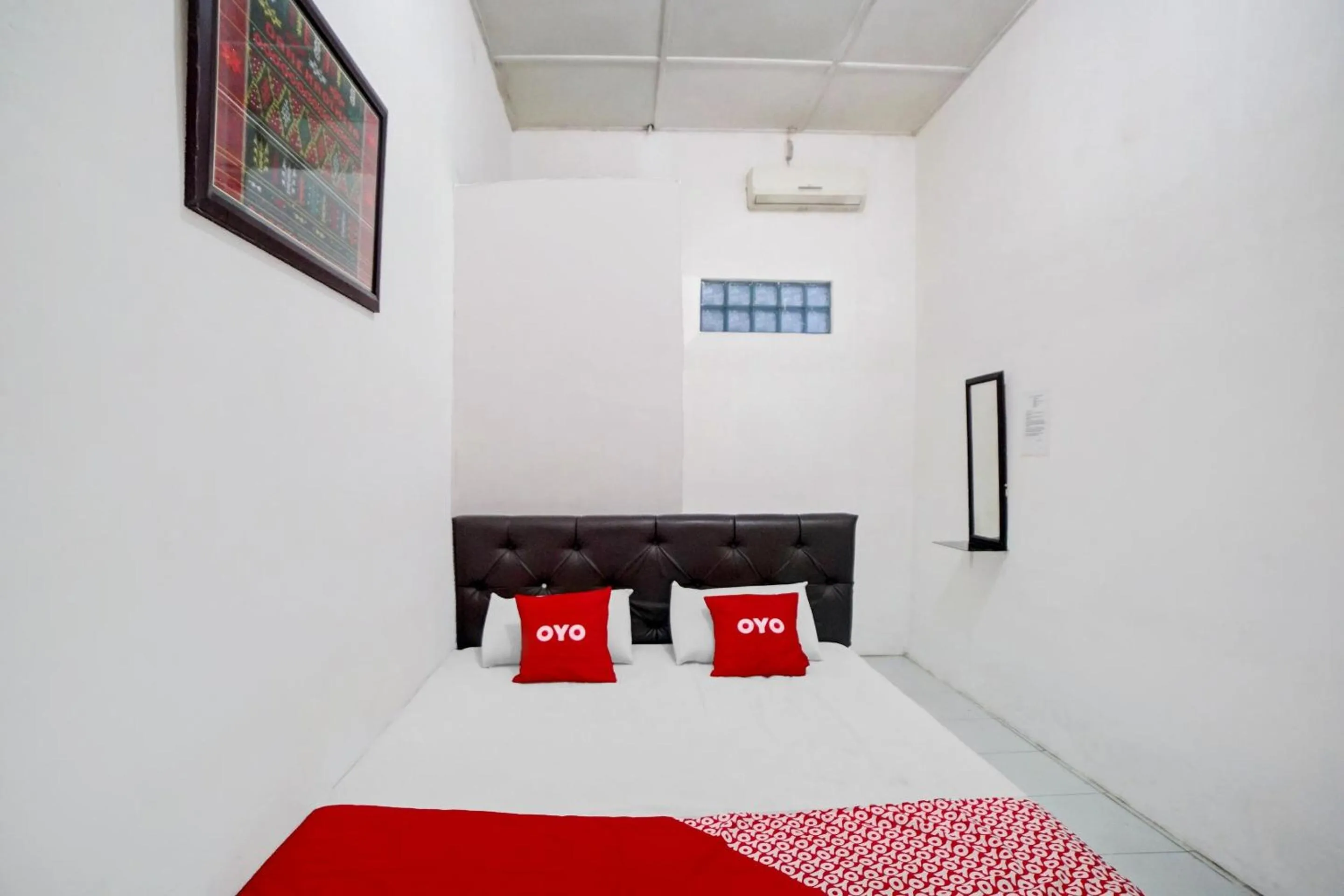 Bedroom in Hotel O Darussalam Inn