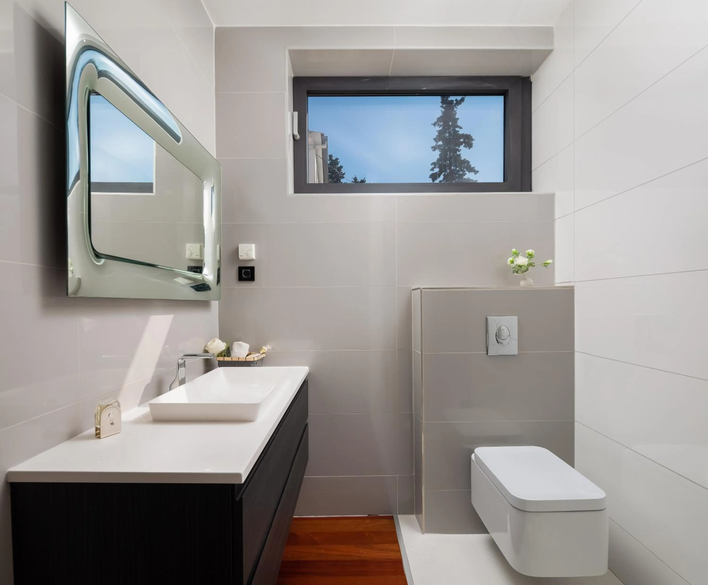 Beachfront Villa Grain of Salt with Pool