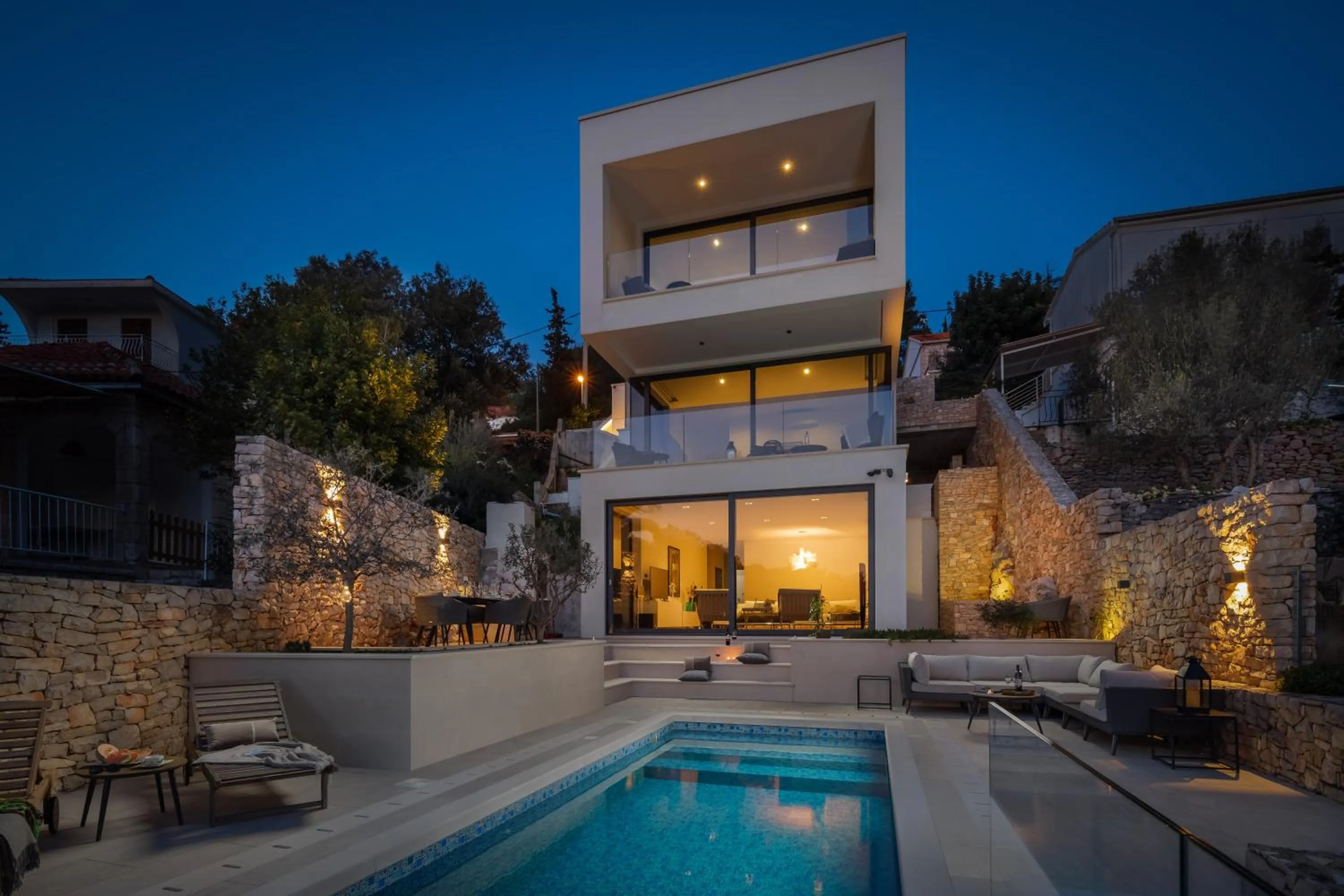 Property building in Beachfront Villa Grain of Salt with Pool