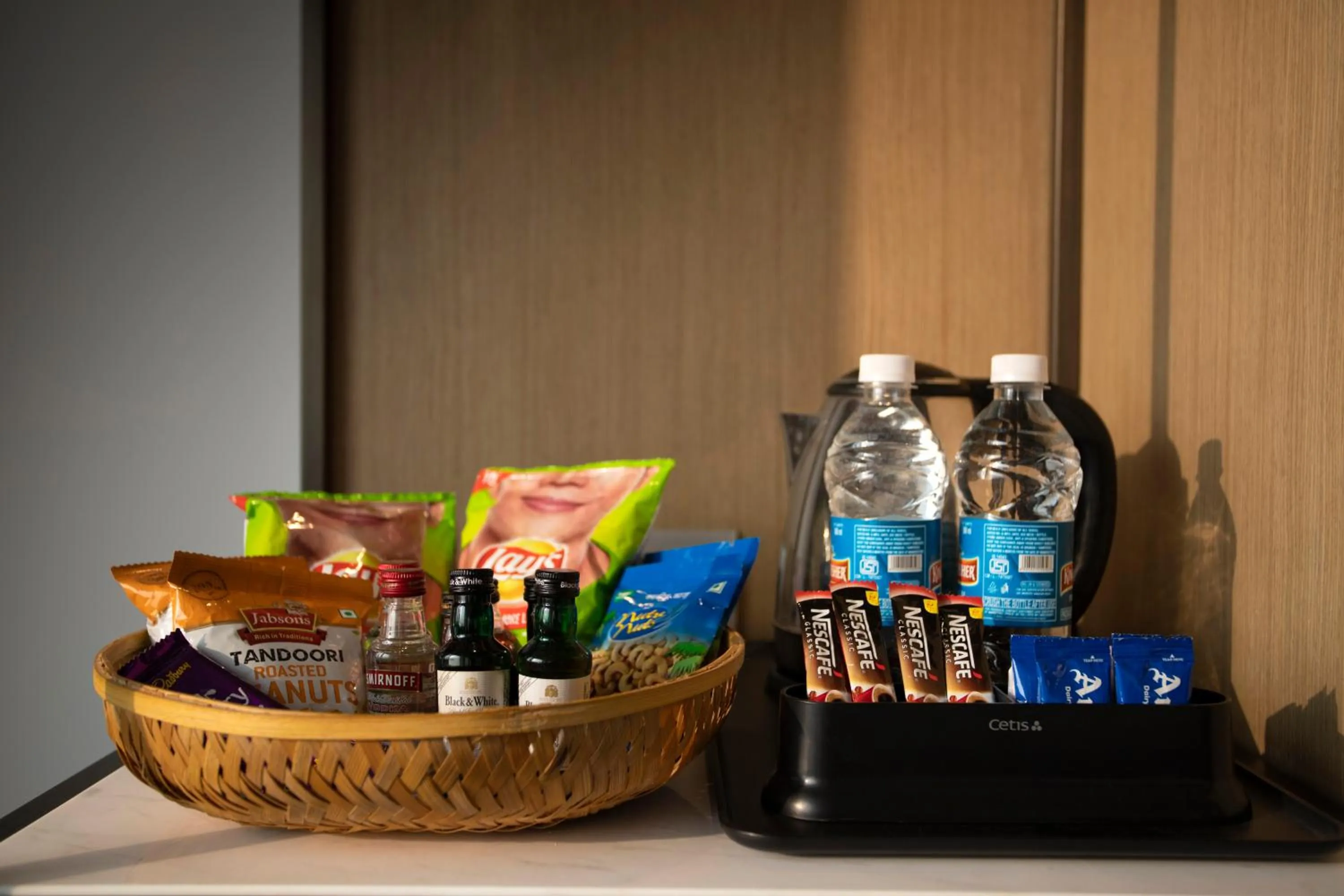 Coffee/tea facilities in The Crescent