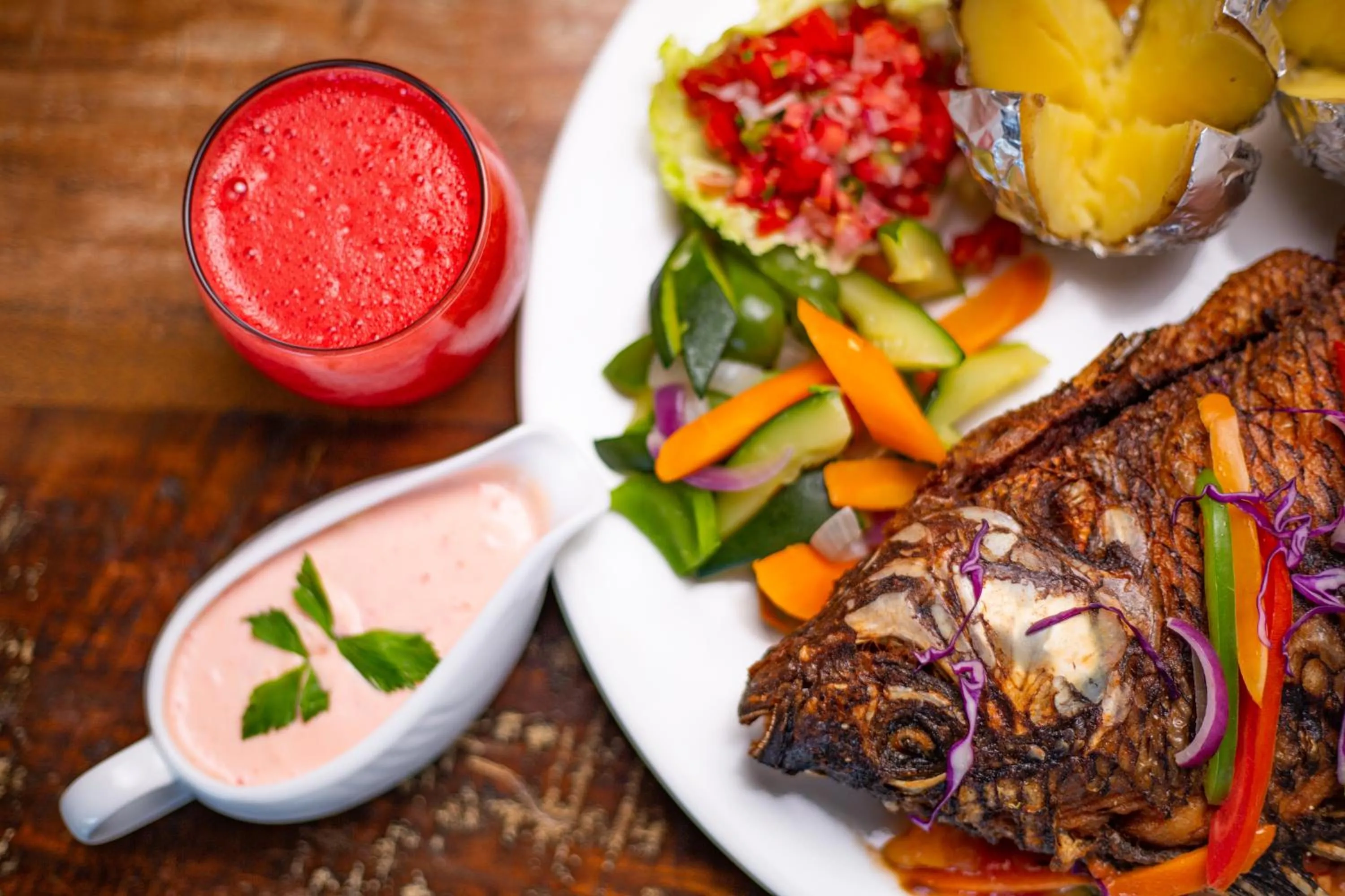 Meals in Humura Resorts