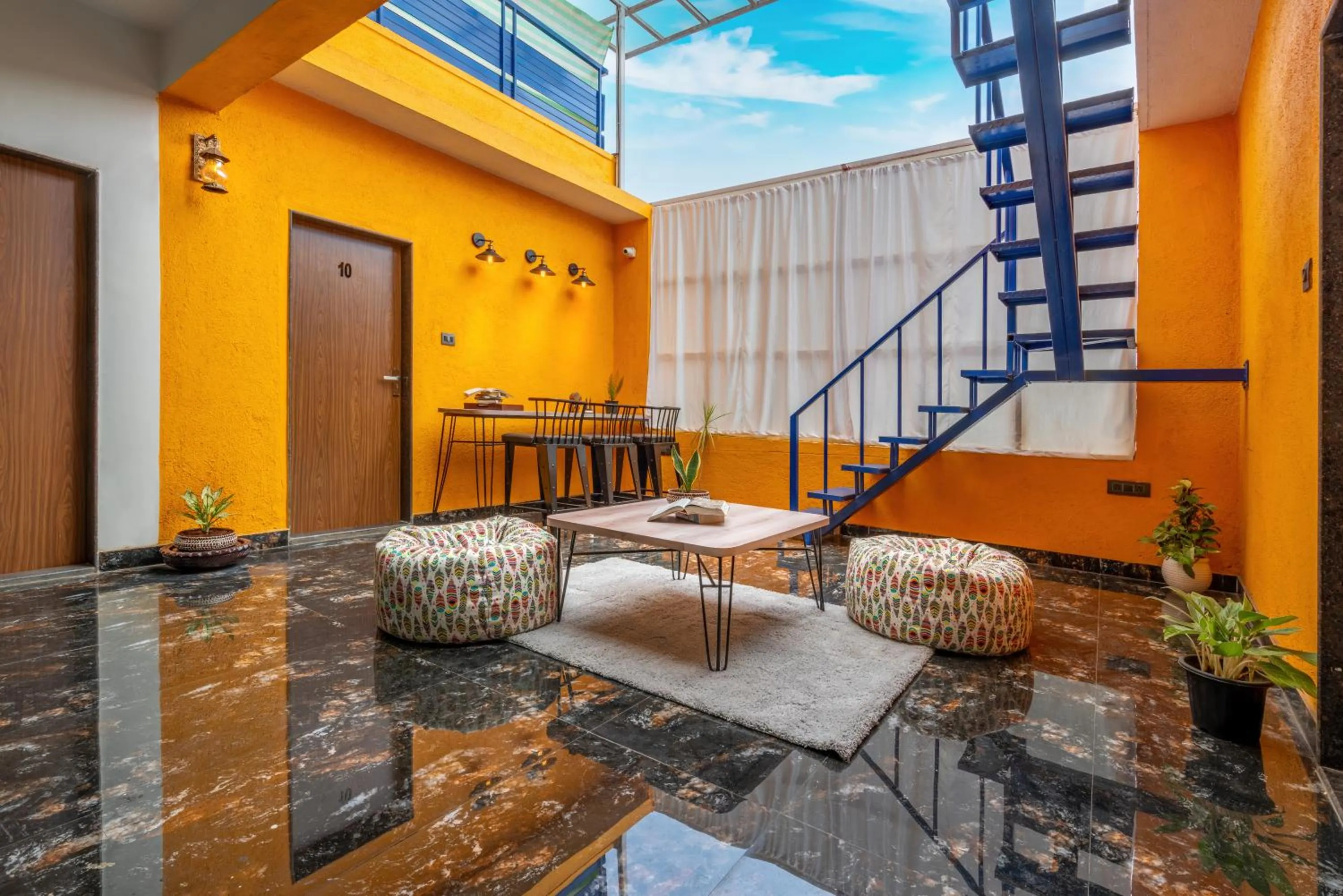 sunbed in Coliwo Un - Viman Nagar