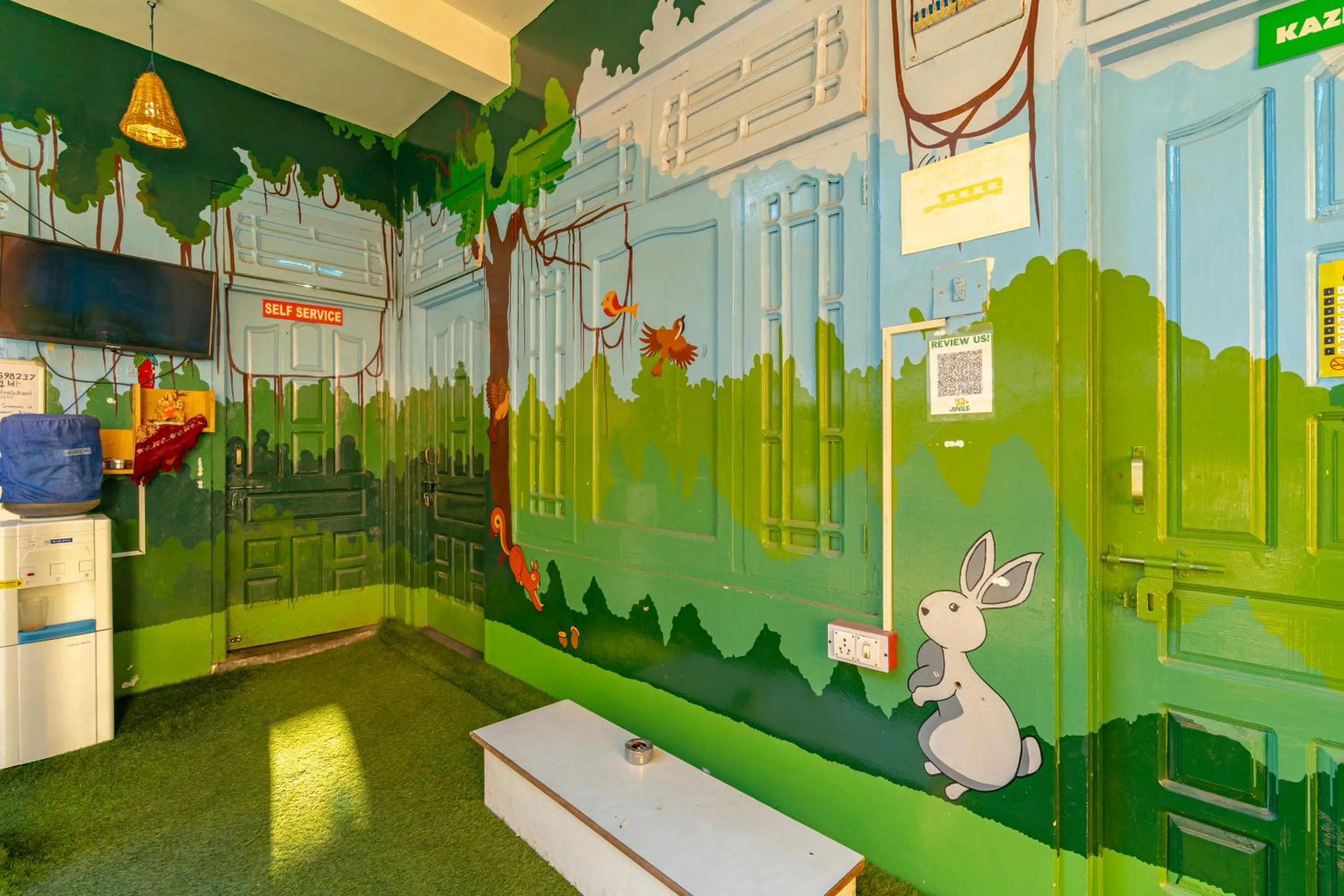 Seating area in Jungle Hostel by Whoopers