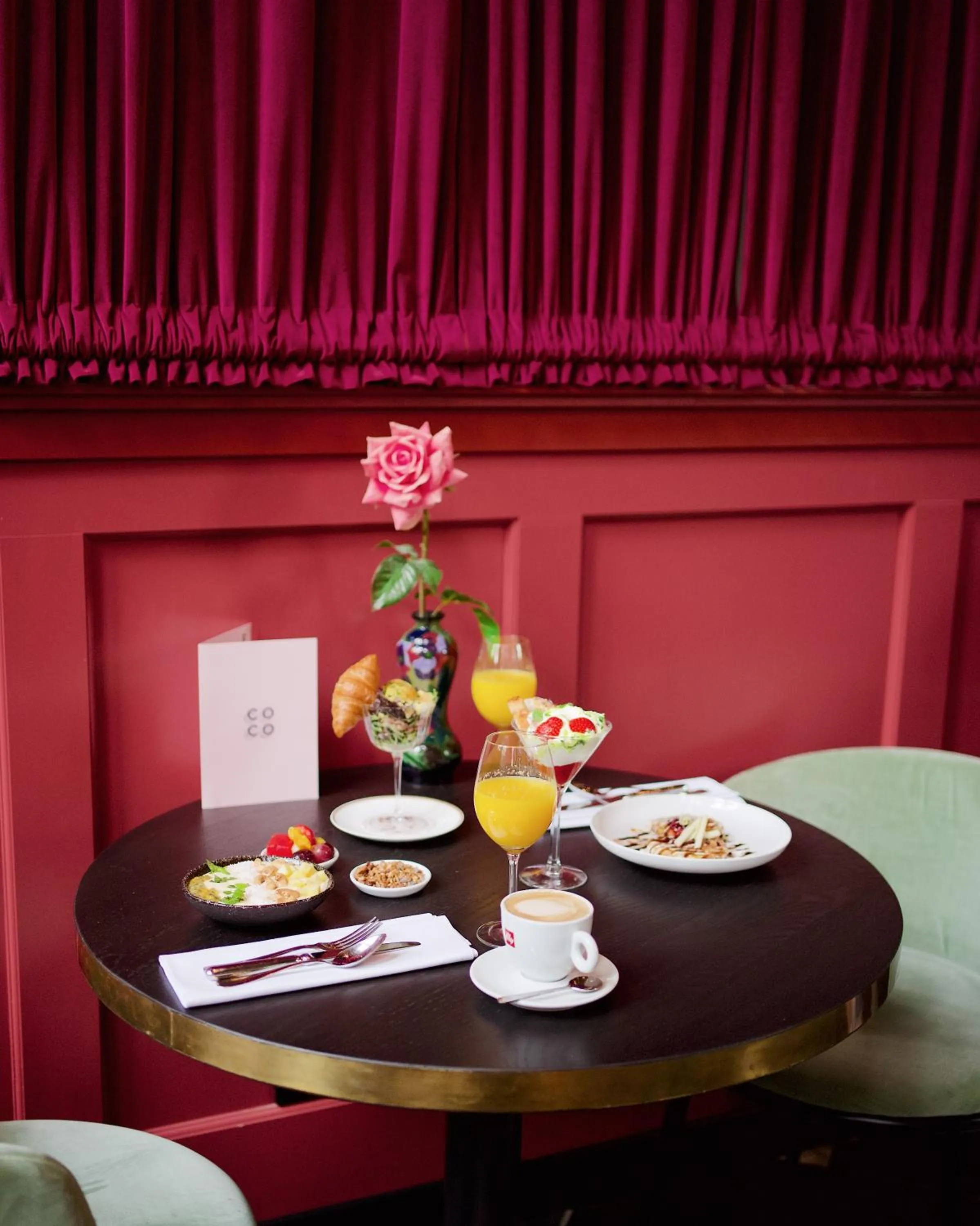 Breakfast in Relais & Châteaux Weeshuis Gouda