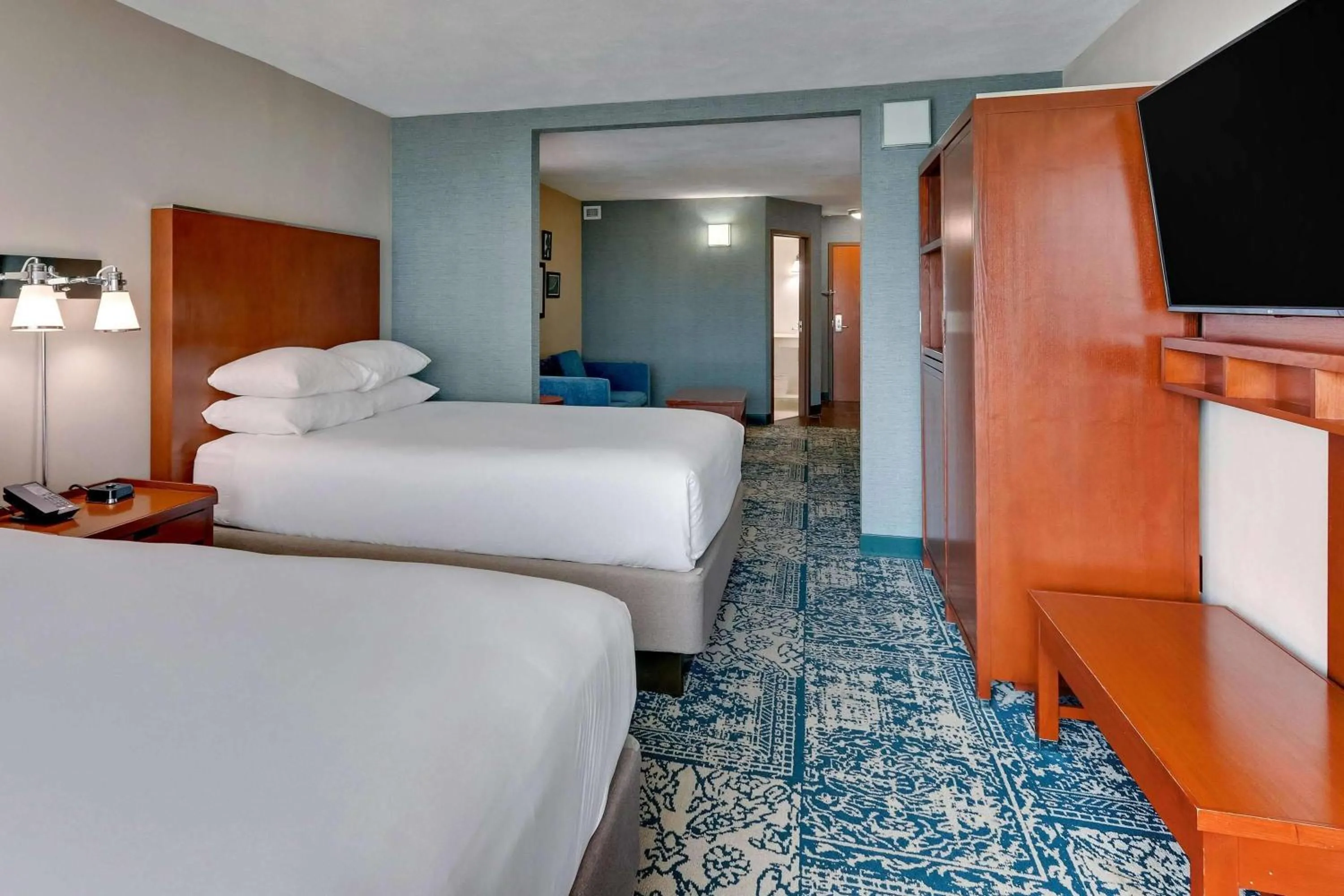 Bed in Wyndham Garden San Antonio Airport