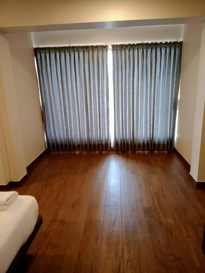 Living room, Bed in HOTEL VINTAGE CASTLE