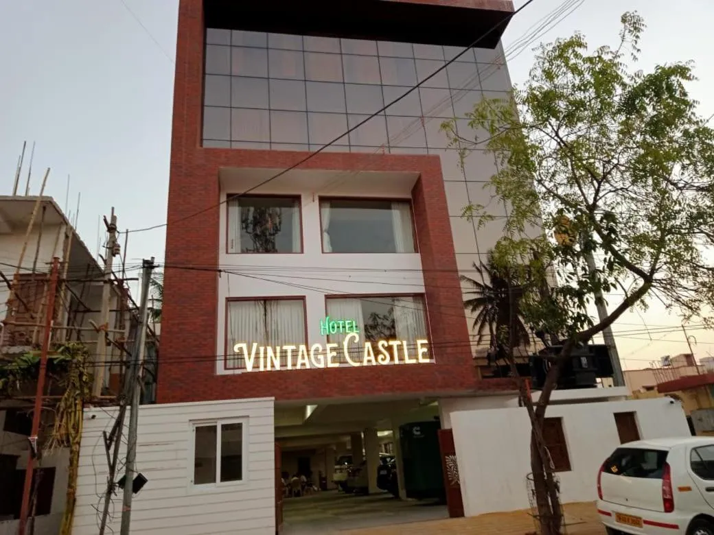 Property building in HOTEL VINTAGE CASTLE