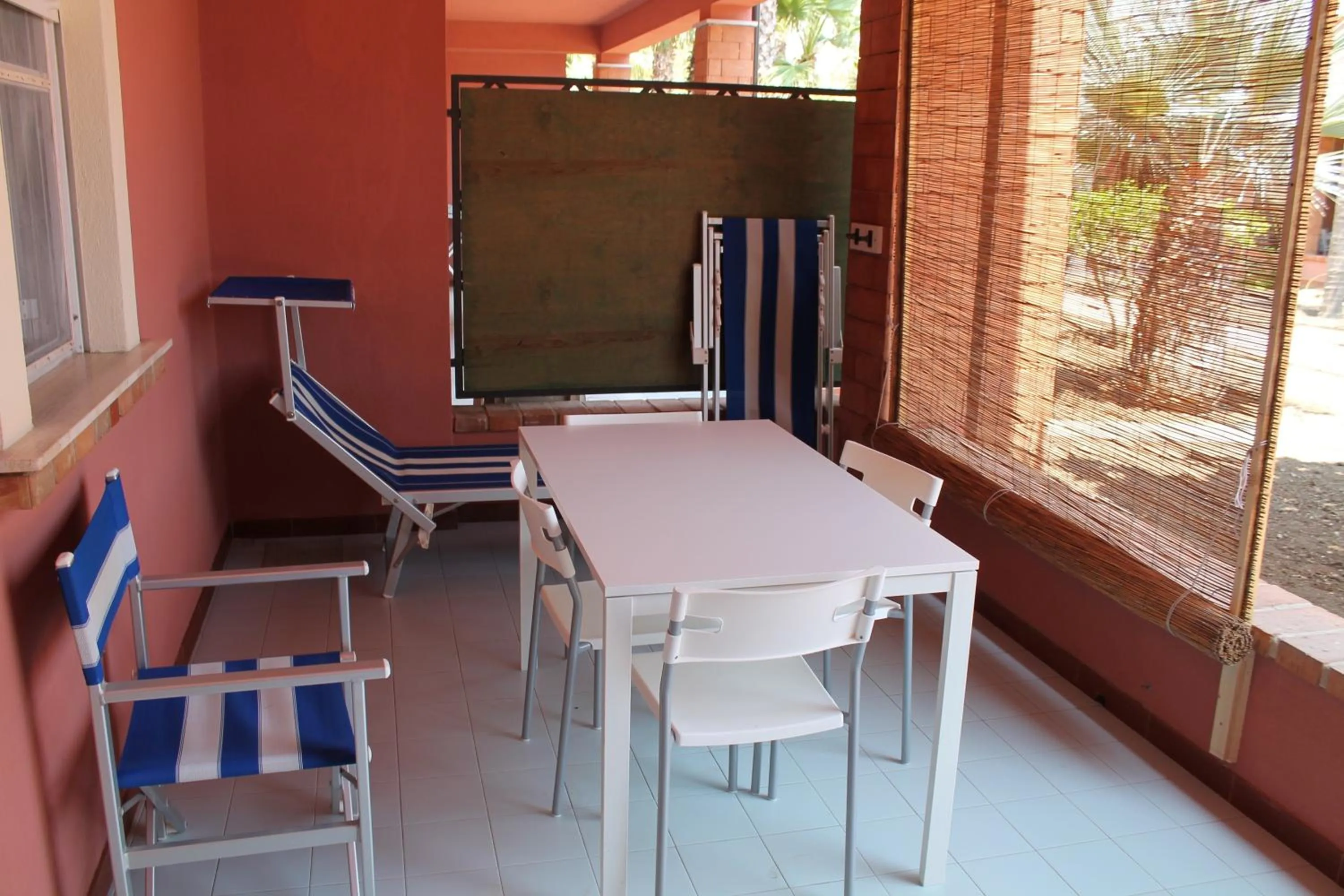 Day in Le Dune Residence