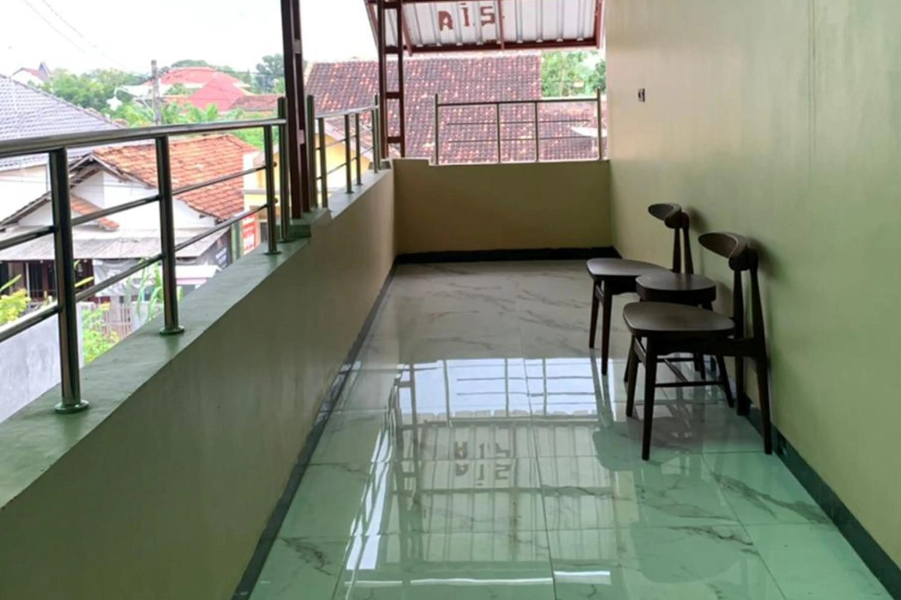 RedDoorz Syariah near Kawasan Simpang Lima Pati