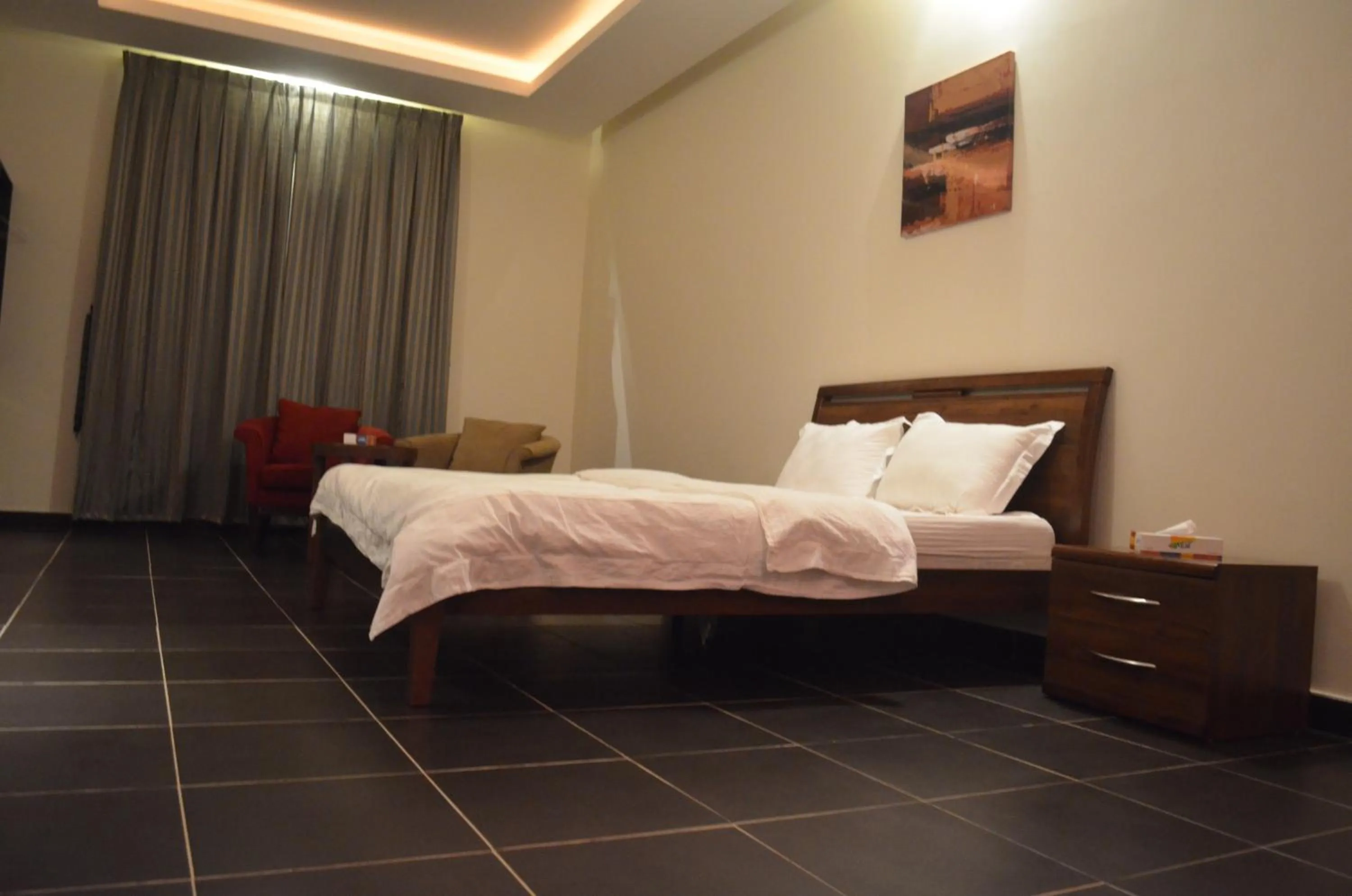 Bedroom in Al Juraisi Hotel Apartments