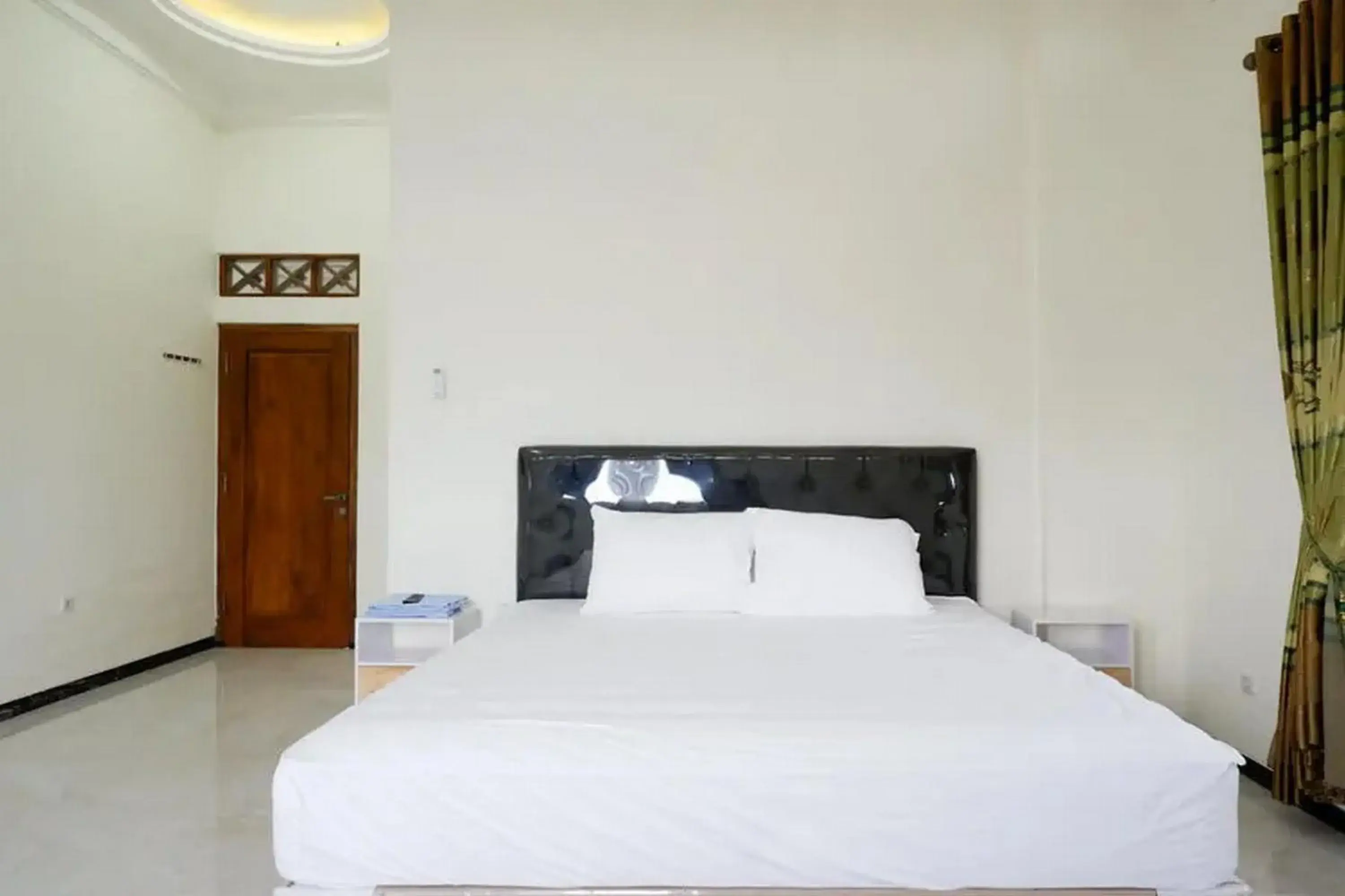 Bedroom, Bed in Griya Mataram Kotagede Mitra RedDoorz Bedroom, Bed in Griya Mataram Kotagede Mitra RedDoorz