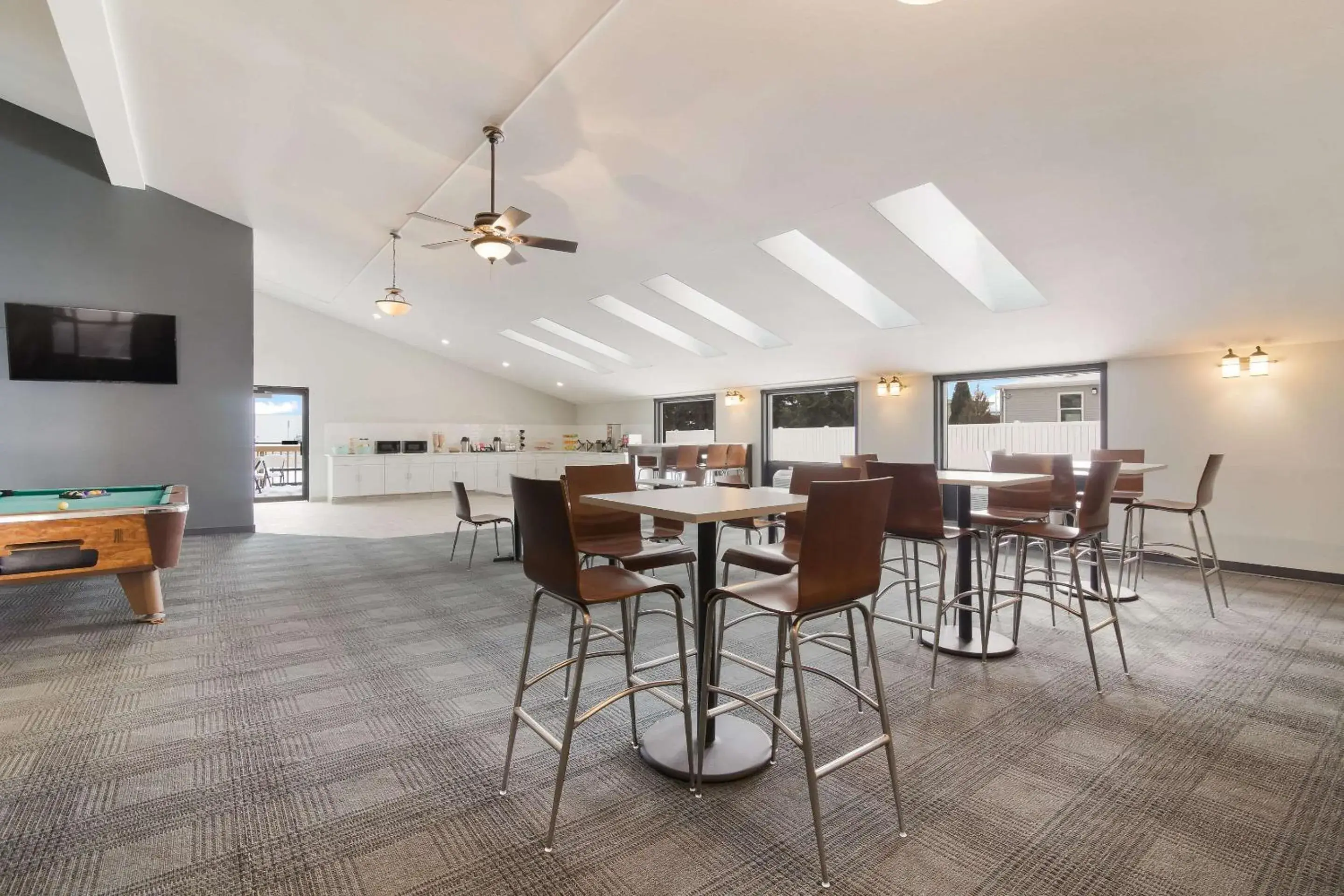 Restaurant/places to eat in Econo Lodge Williston Restaurant/places to eat in Econo Lodge Williston