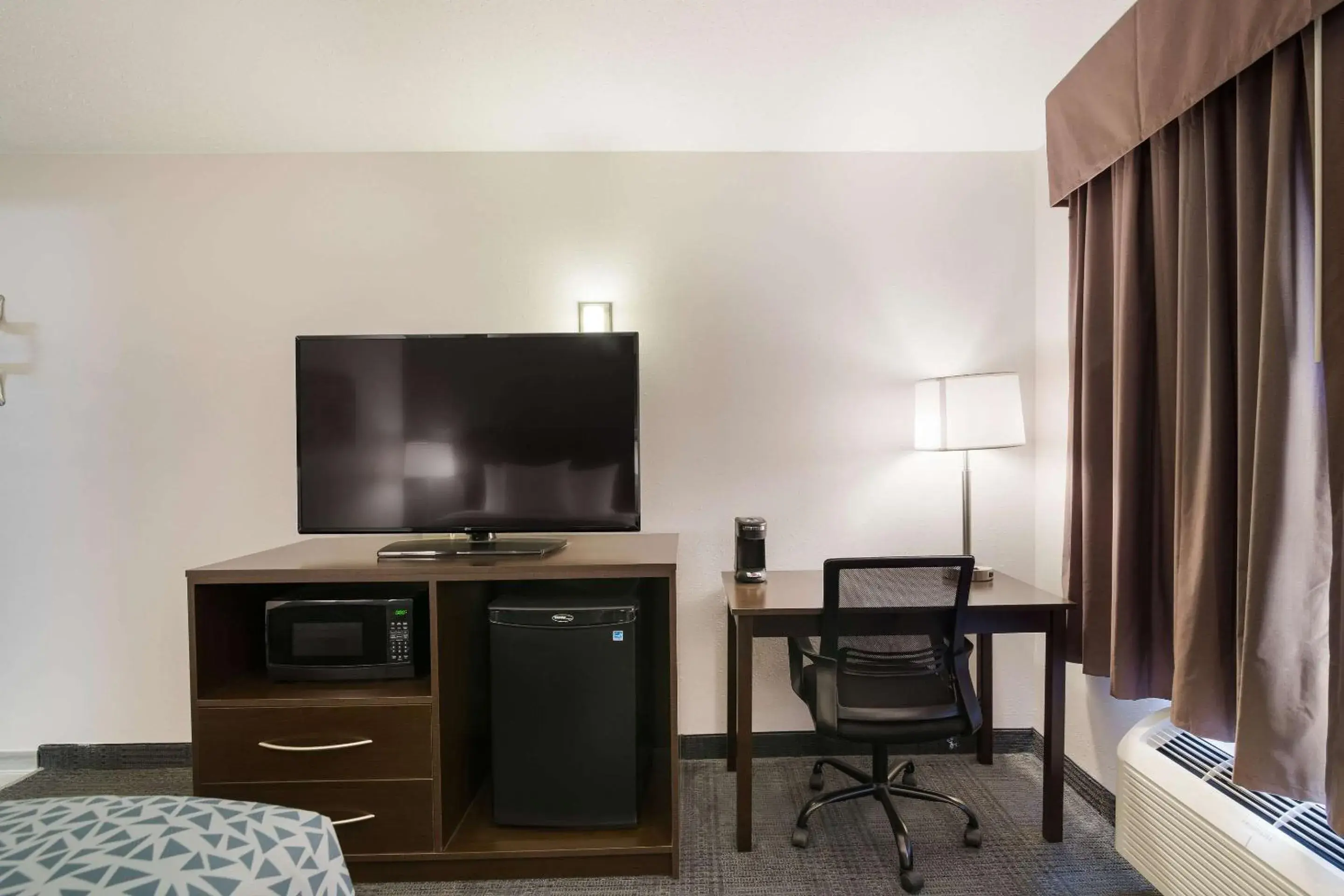 Photo of the whole room in Econo Lodge Williston Photo of the whole room in Econo Lodge Williston