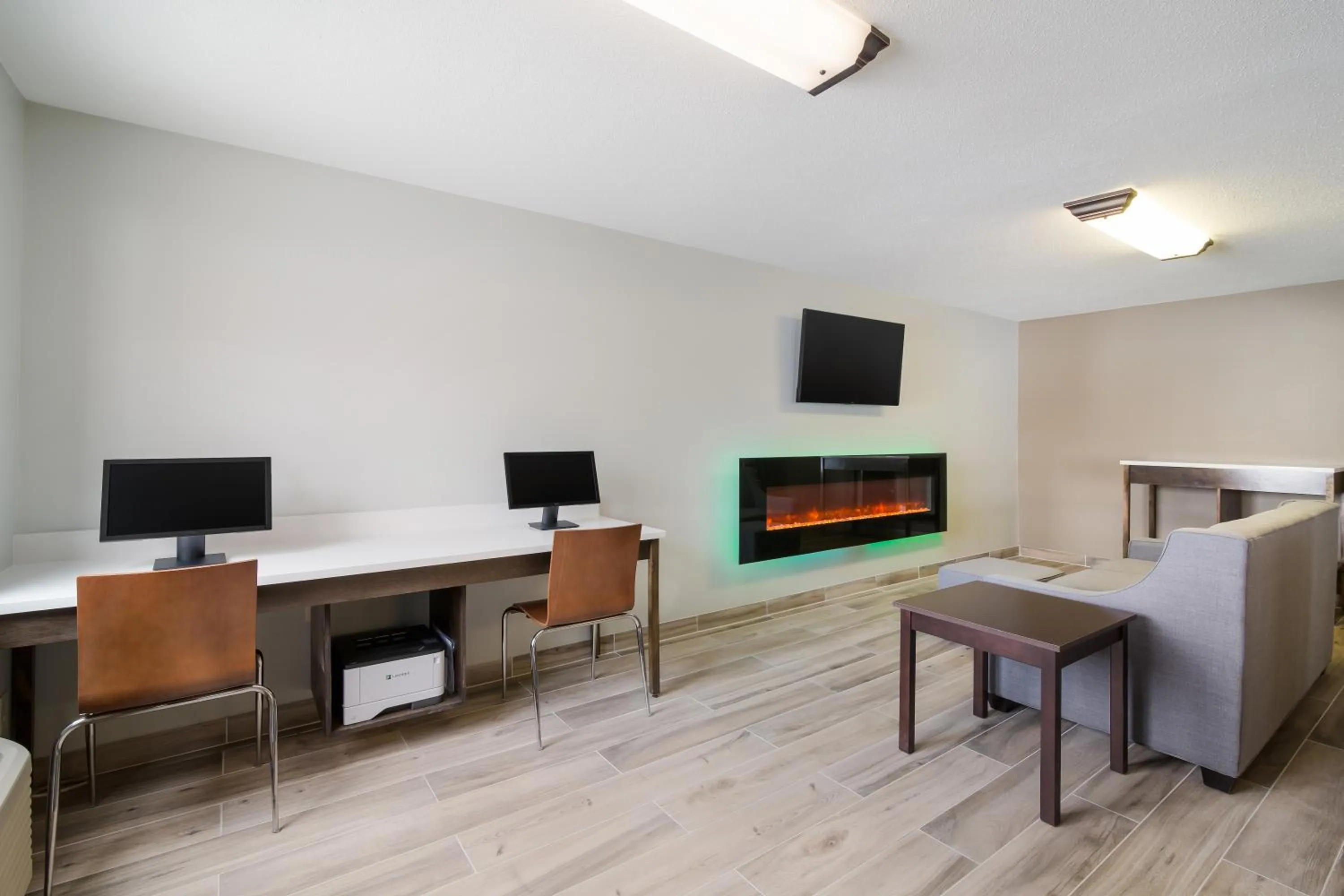 Business facilities, Bed in Econo Lodge Williston