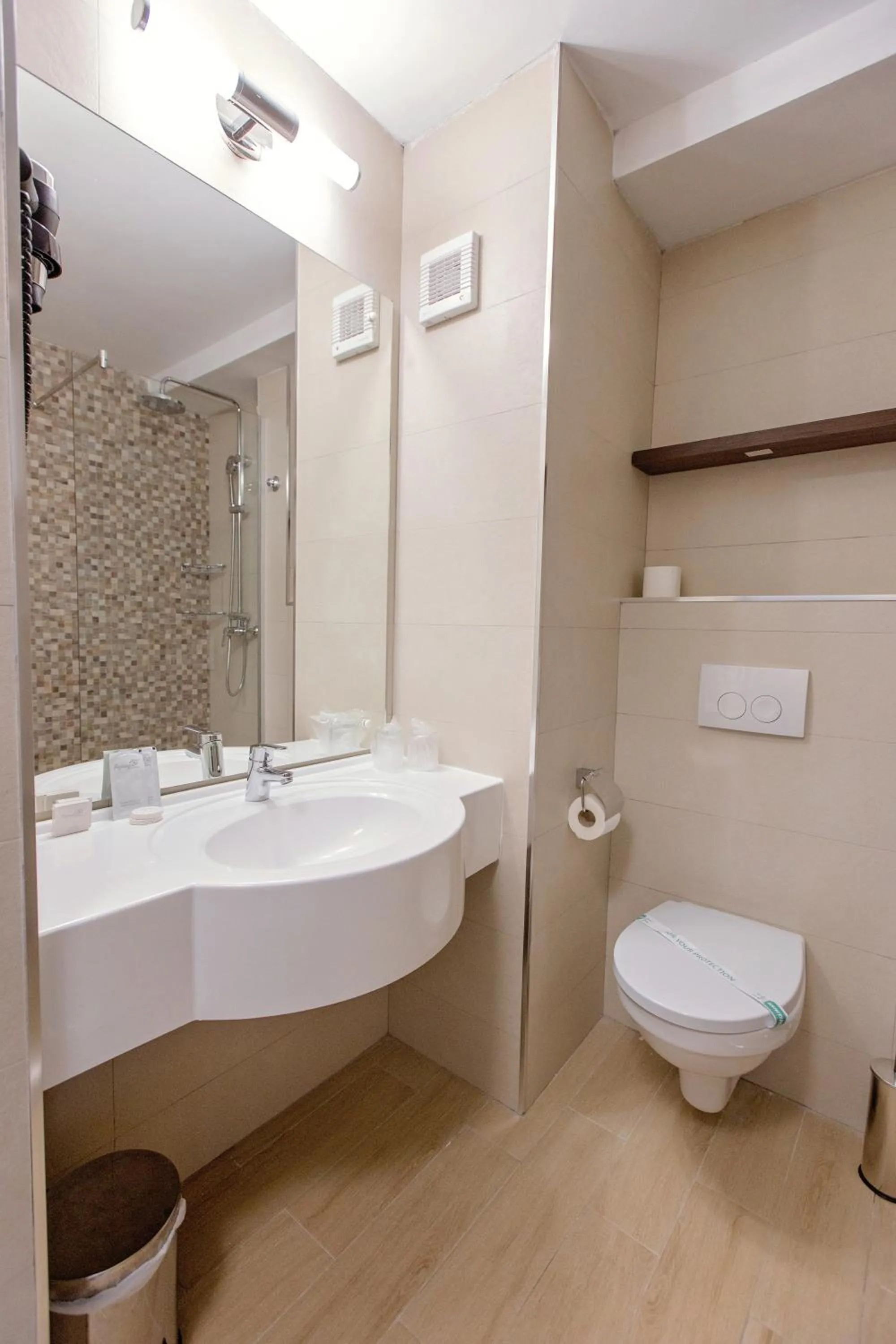 Bathroom in Hotel Termal