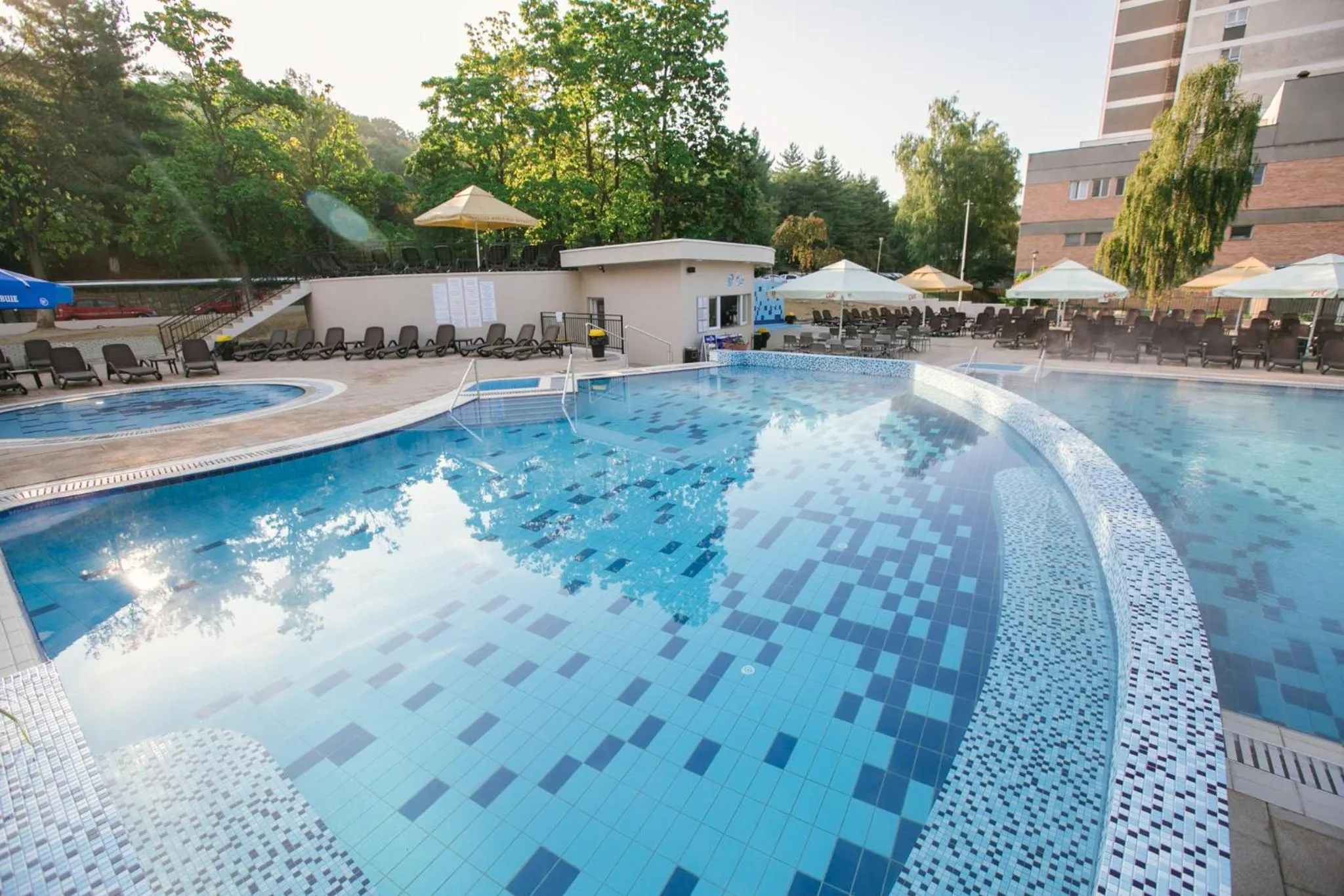 Swimming pool in Hotel Poienița