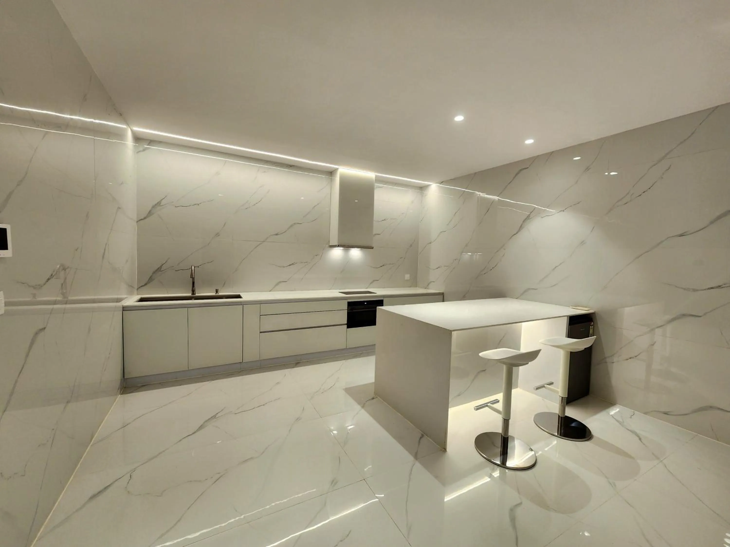 Kitchen or kitchenette in Landcorp hotels