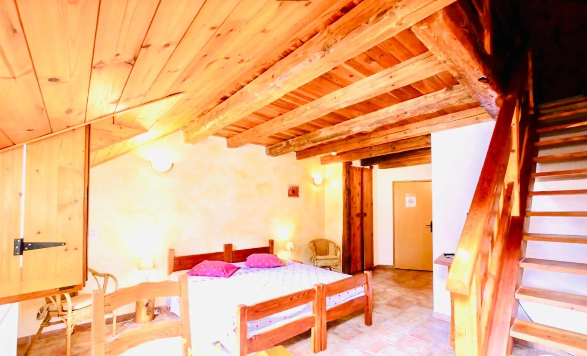 Bed in Chambres d'hôtes l'Abondance