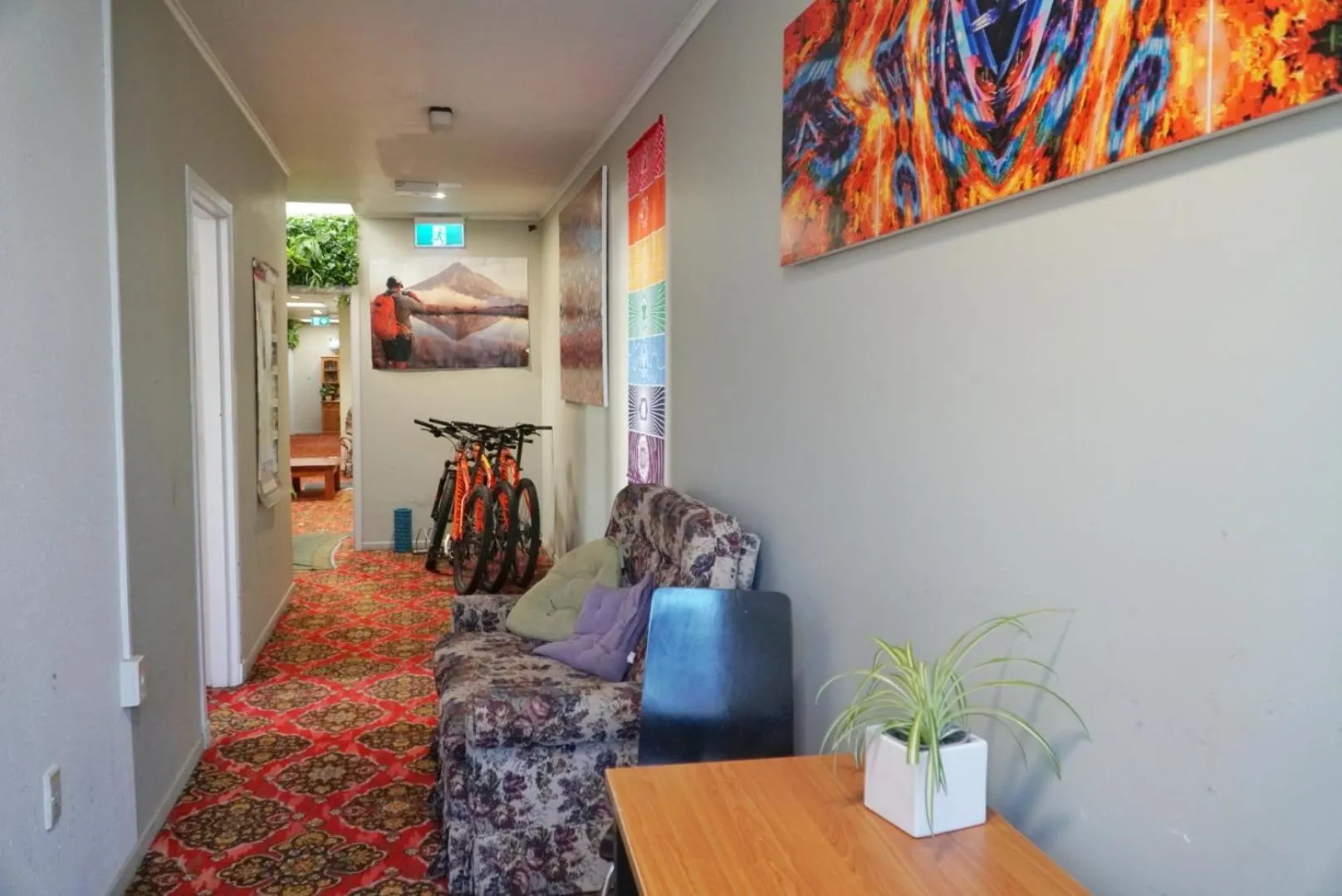 Seating area in Ariki Backpackers