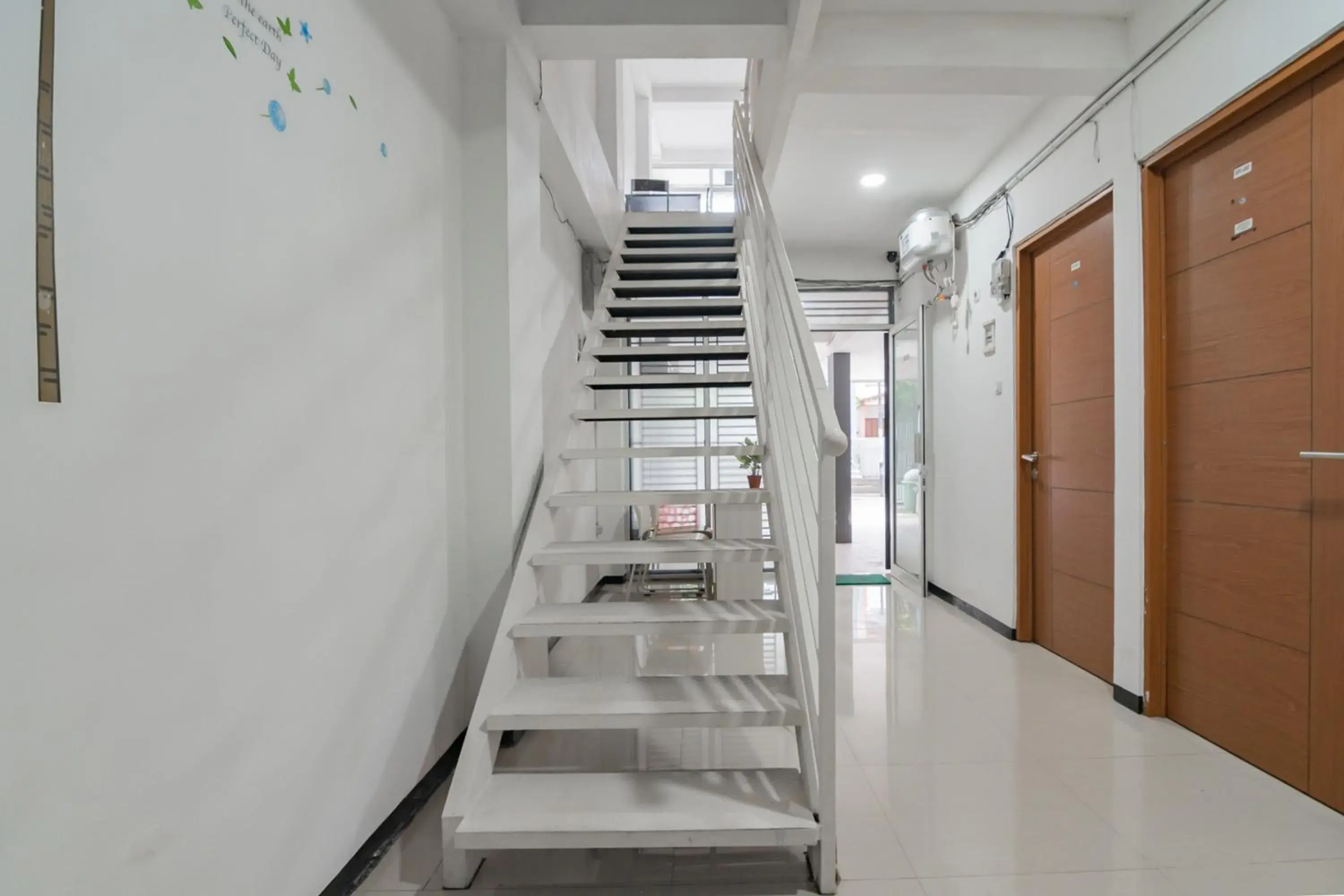 Property building in RedDoorz Syariah At Afifah Guest House near Bikasoga Sport Center Property building in RedDoorz Syariah At Afifah Guest House near Bikasoga Sport Center