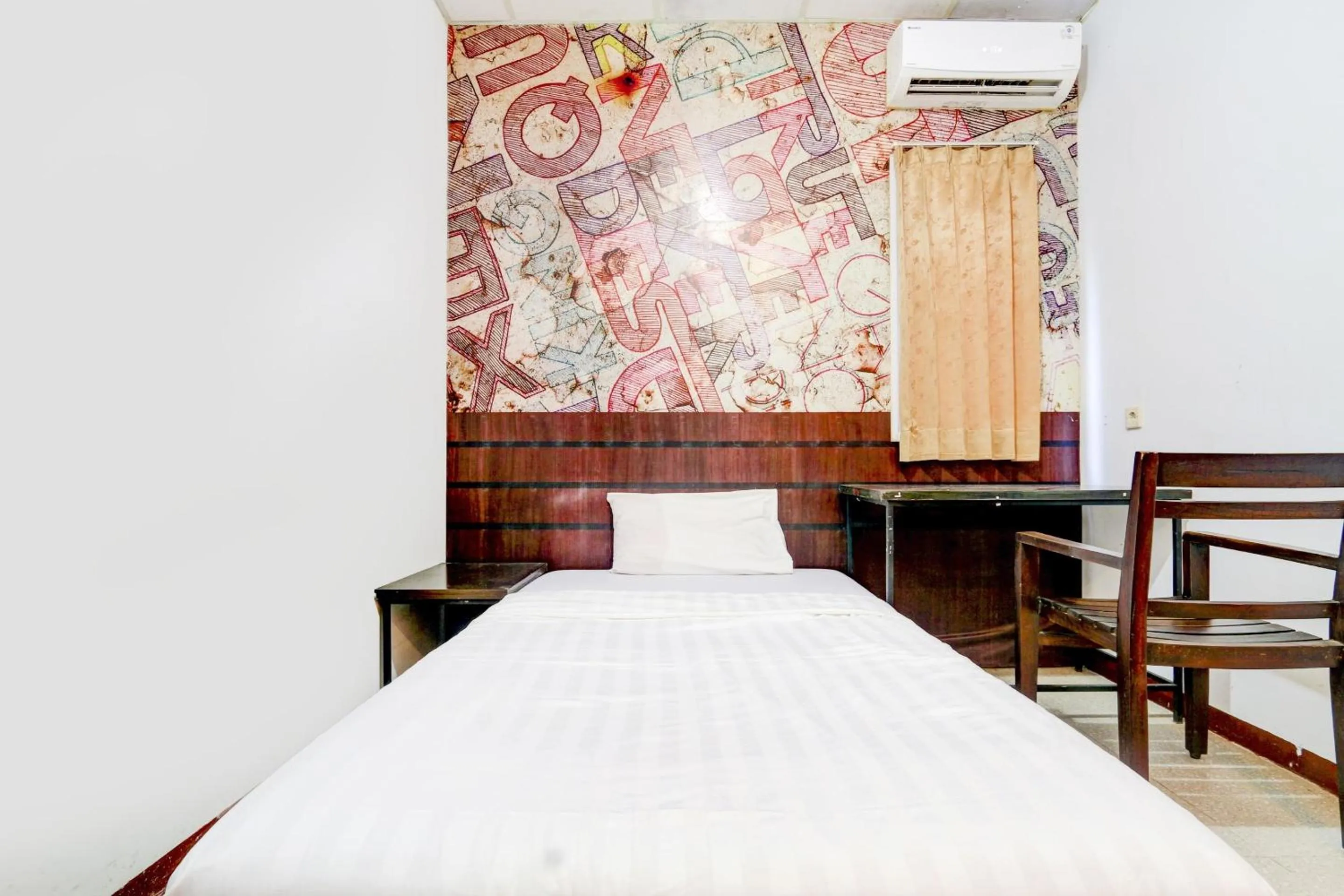 Bedroom, Bed in OYO Life 90388 De'leota