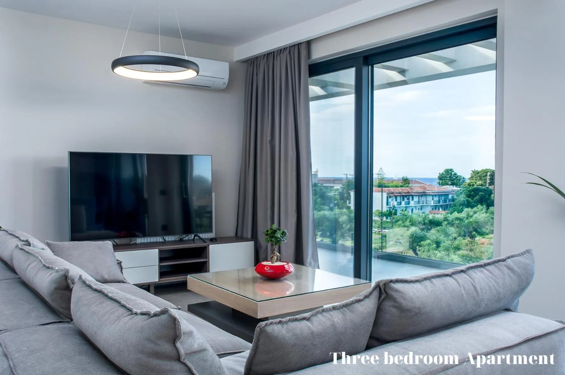 TV and multimedia in Dionisos Luxury Suites