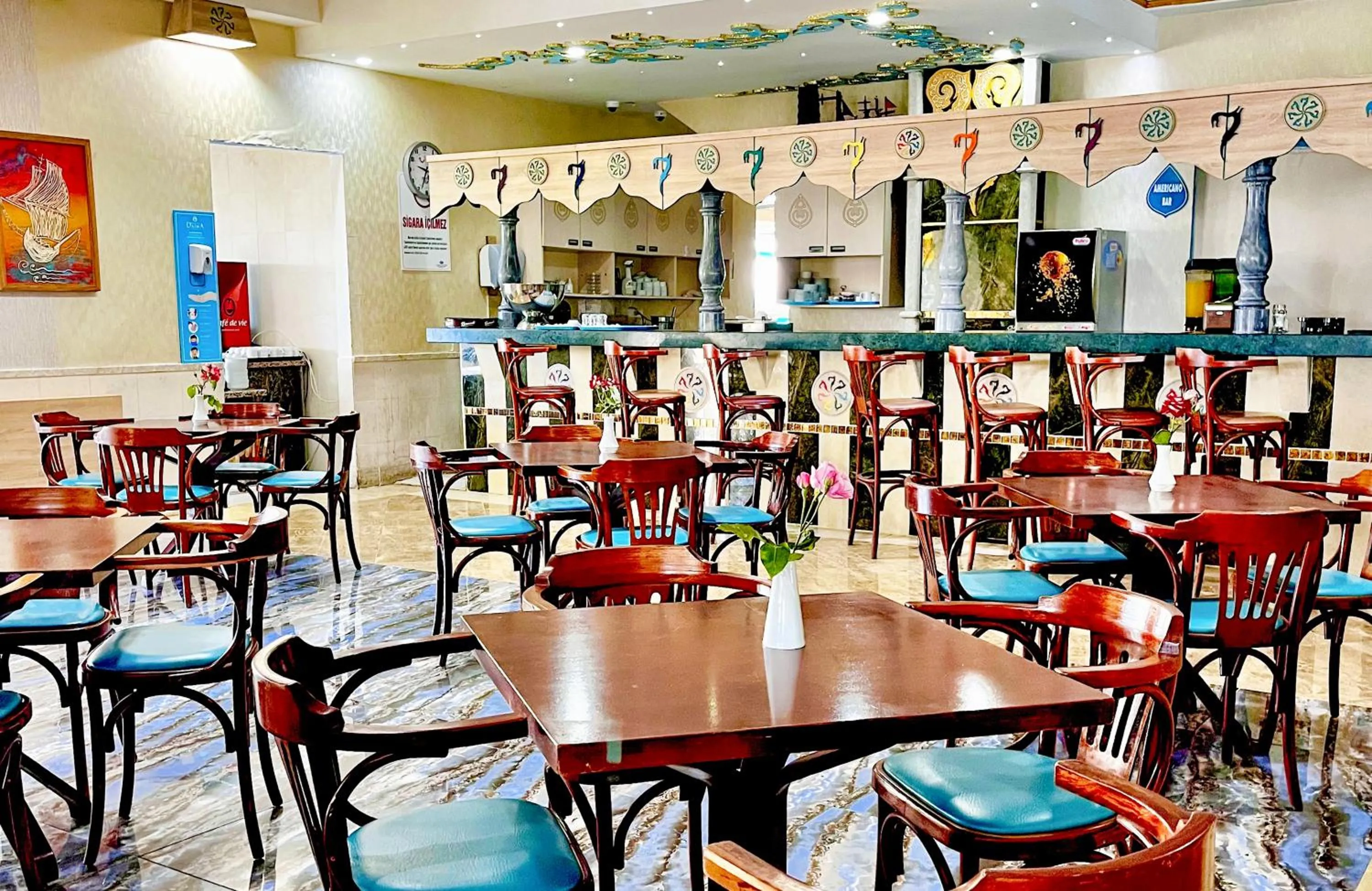 Lounge or bar in Daima Biz Hotel - Dolusu Aquapark Access