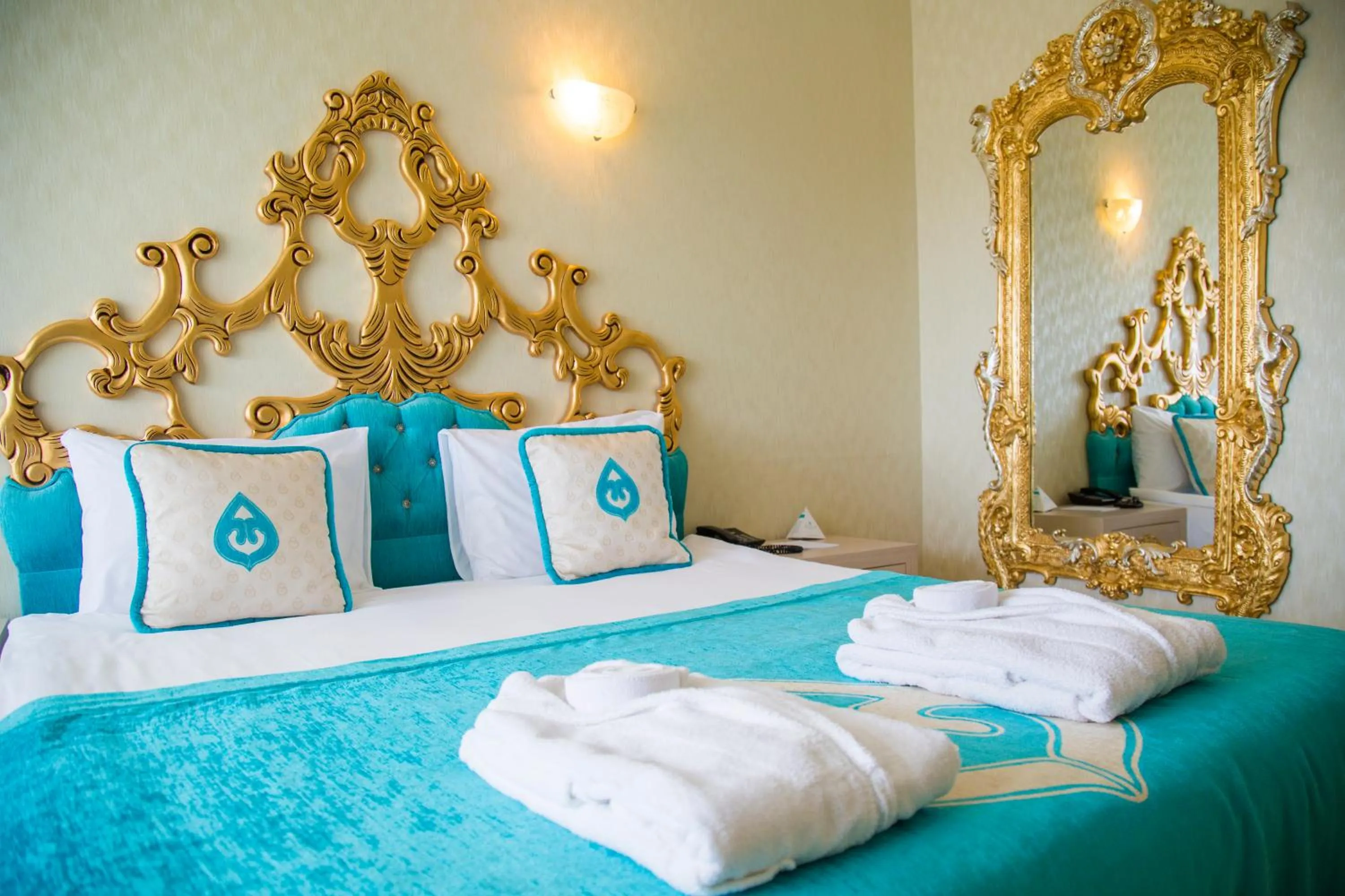 Bedroom, Bed in Daima Biz Hotel - Dolusu Aquapark Access