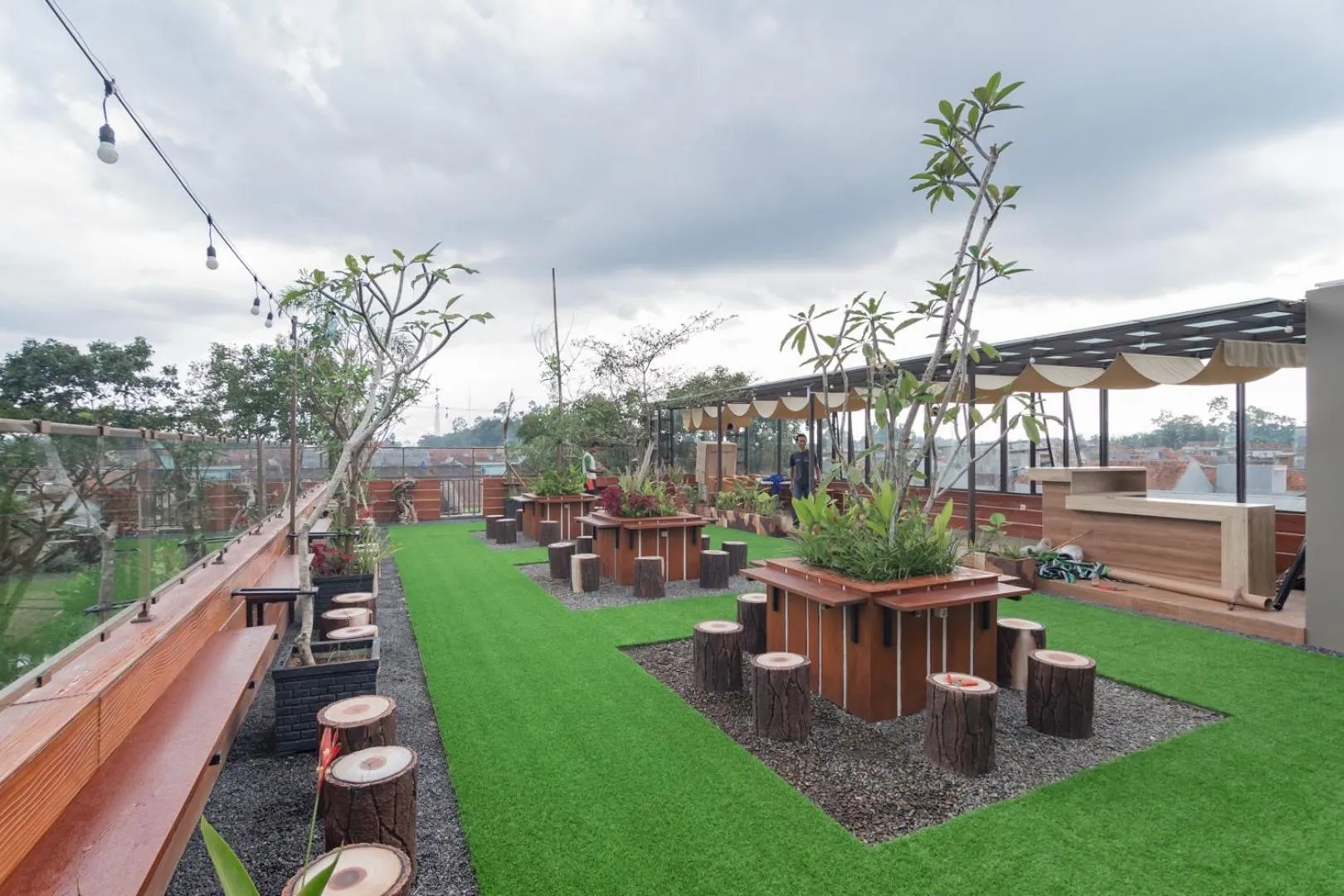 Seating area in RedDoorz Syariah @ Boemi Guesthouse Tasikmalaya