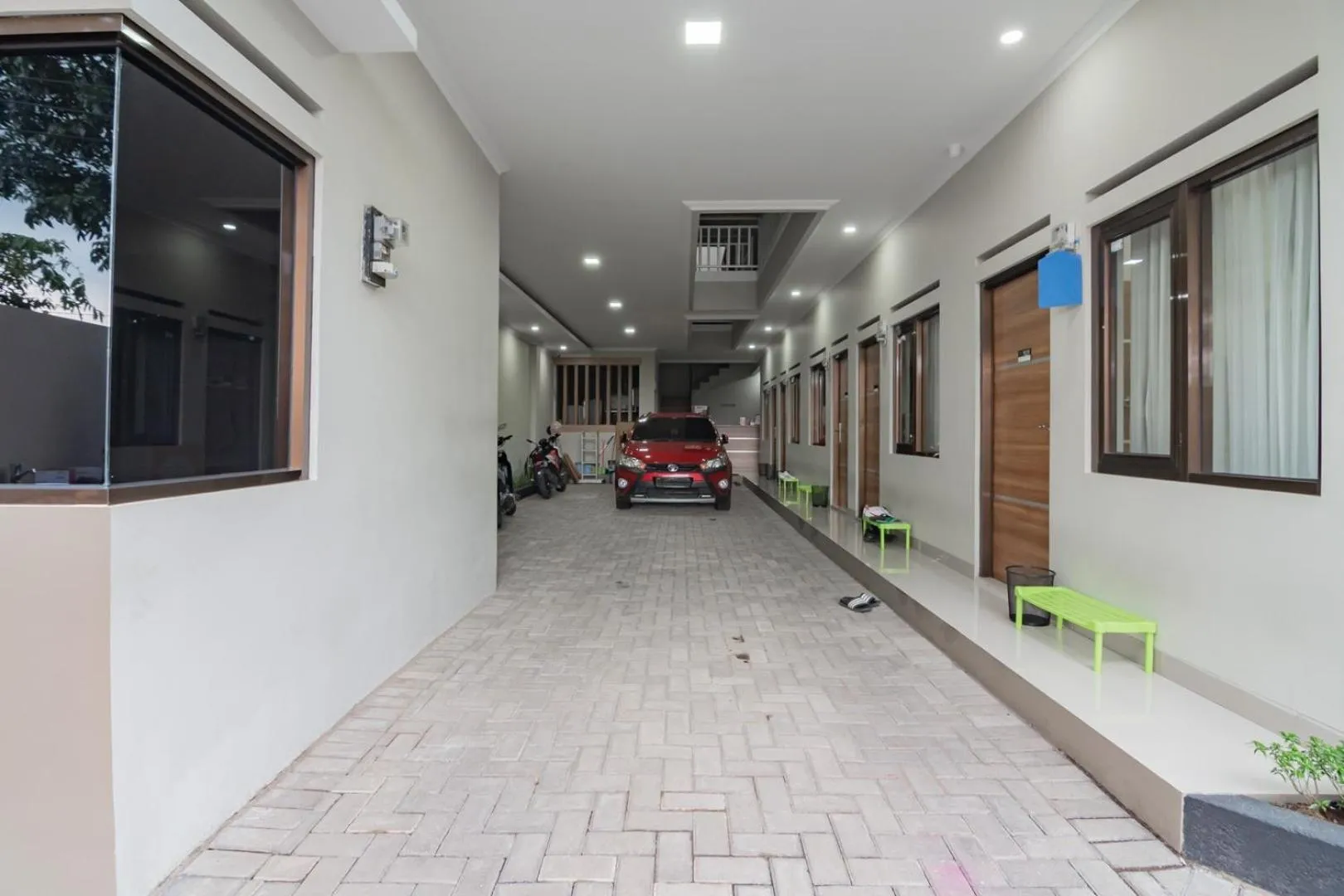 Parking in RedDoorz Syariah @ Boemi Guesthouse Tasikmalaya