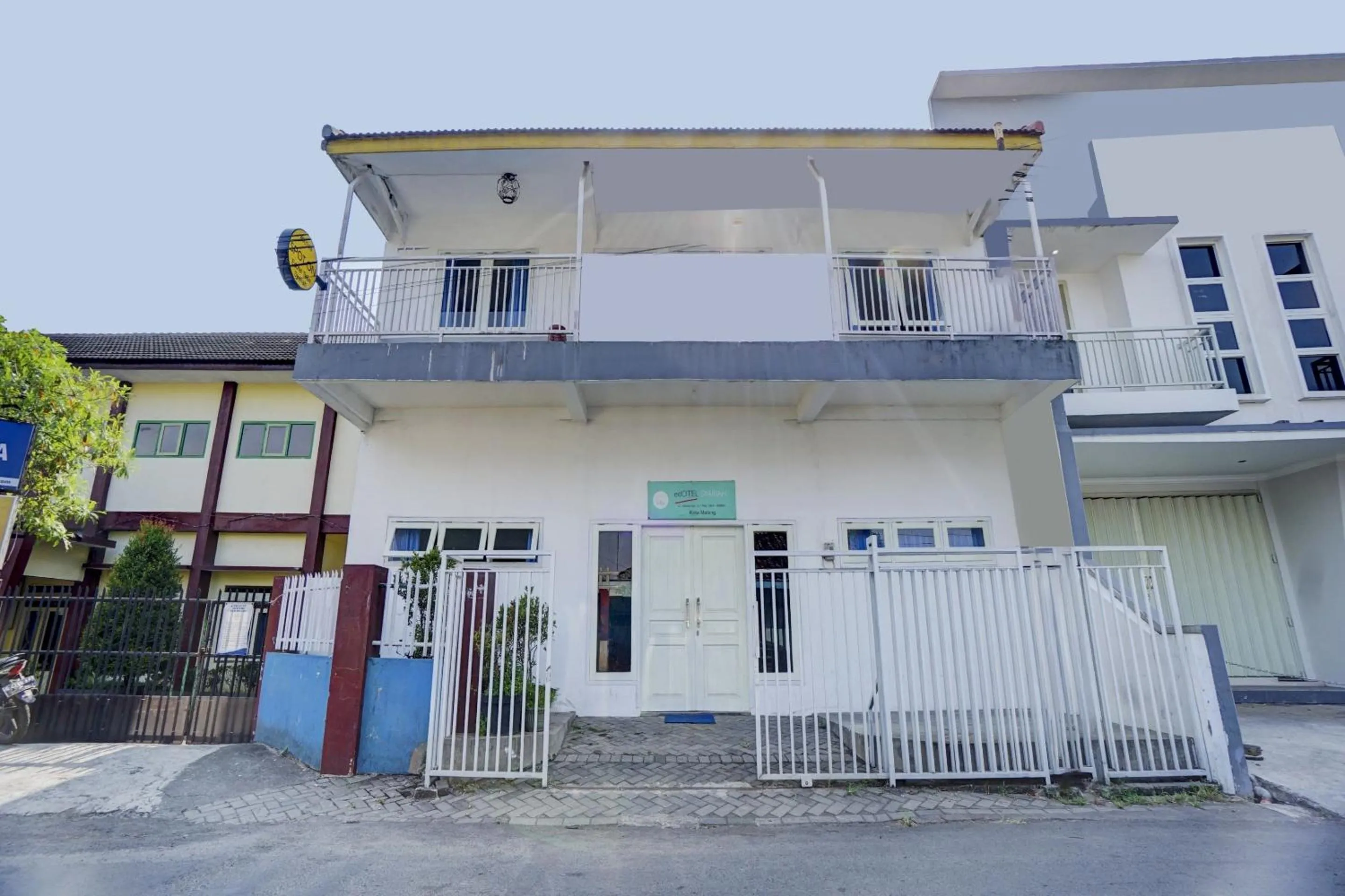 Facade/entrance in Hotel O Edotel Tebe Syariah