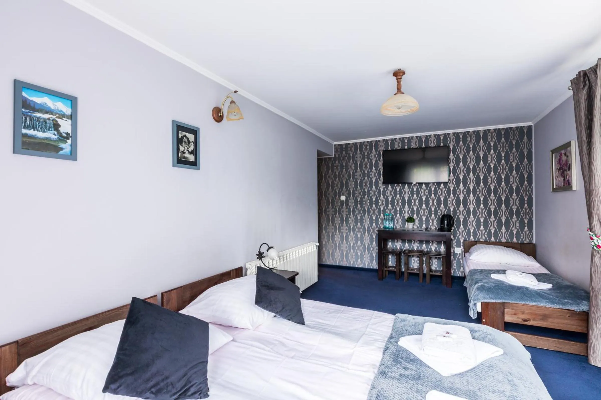 Photo of the whole room, Bed in Willa Biały Domek - 600m Krupówki