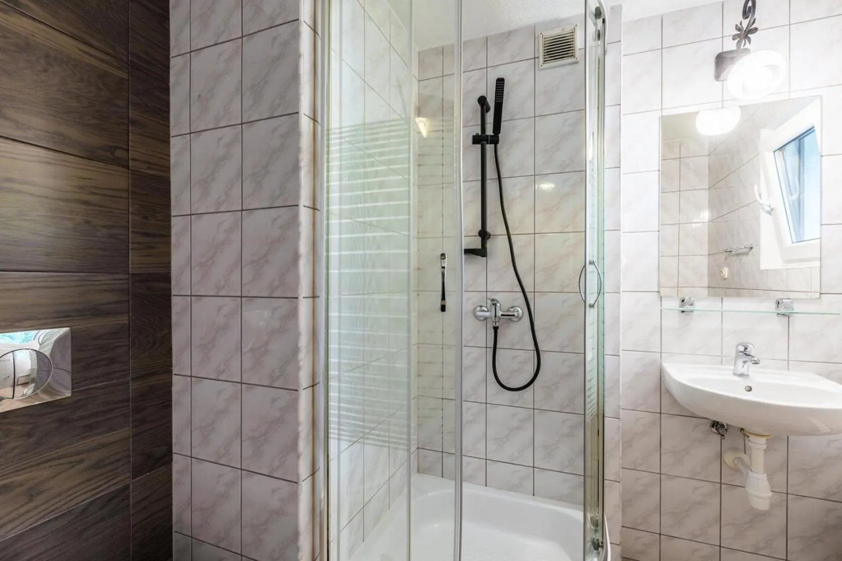 Willa Biały Domek - 600m Krupówki