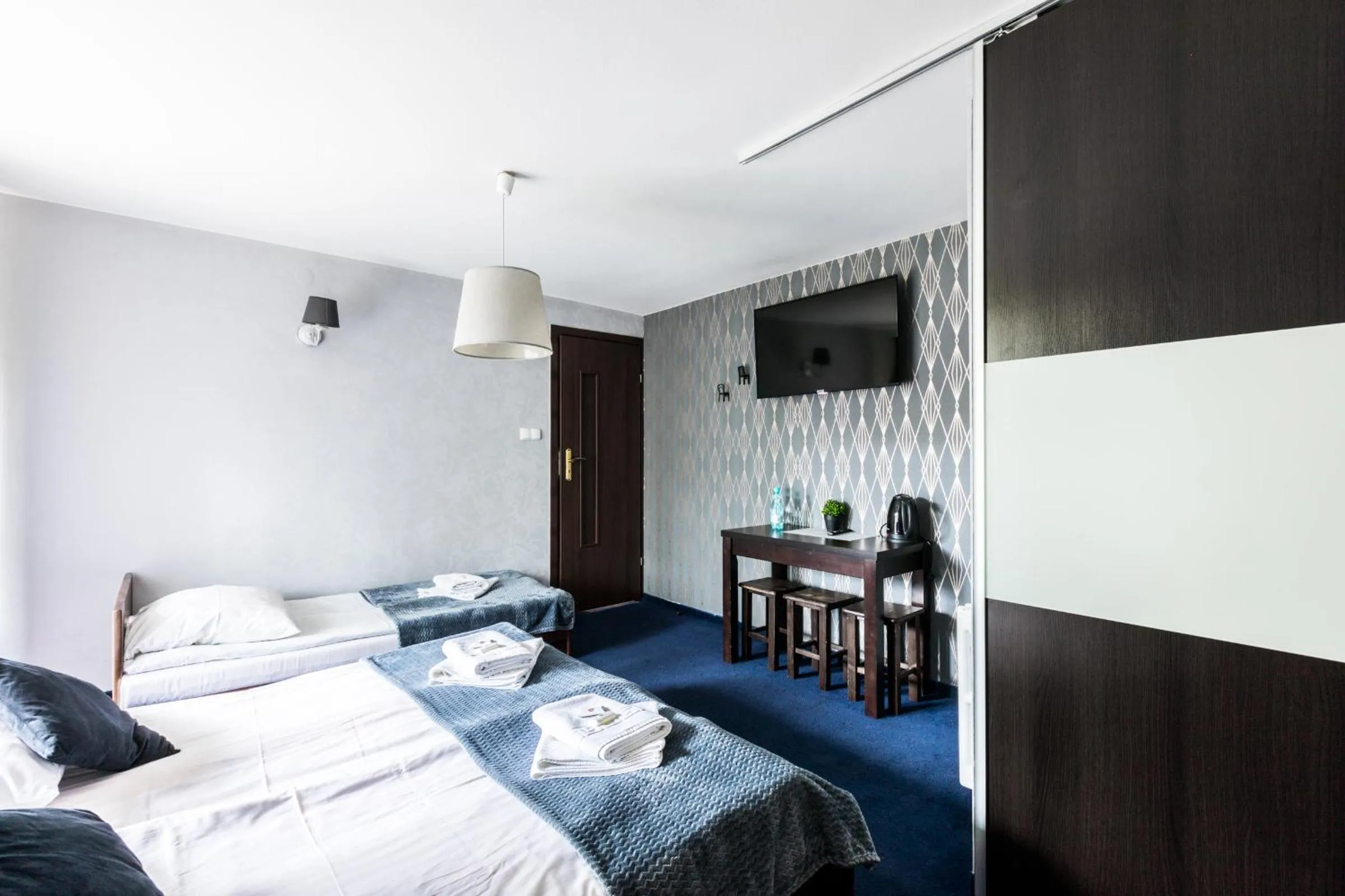 Living room, Bed in Willa Biały Domek - 600m Krupówki