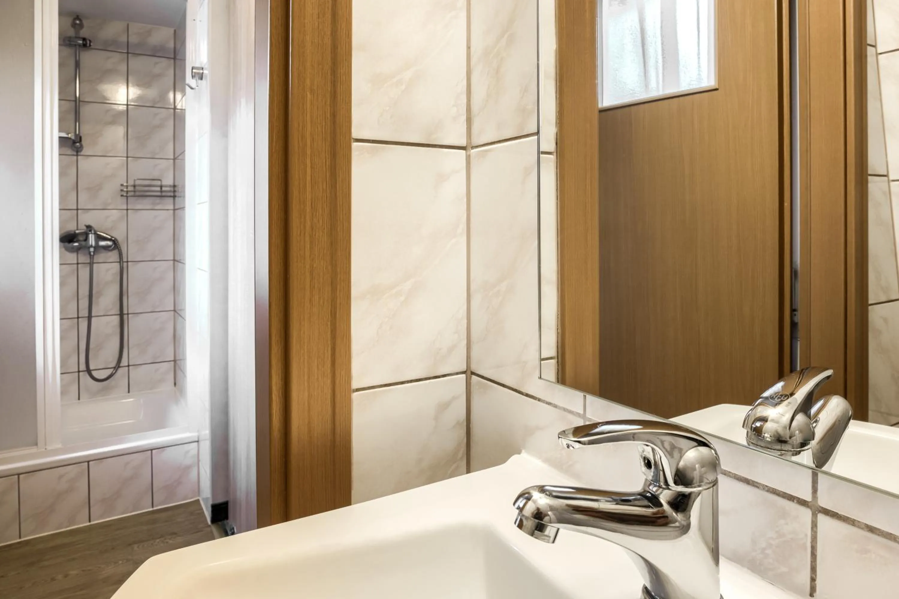 Bathroom in Willa Biały Domek - 600m Krupówki