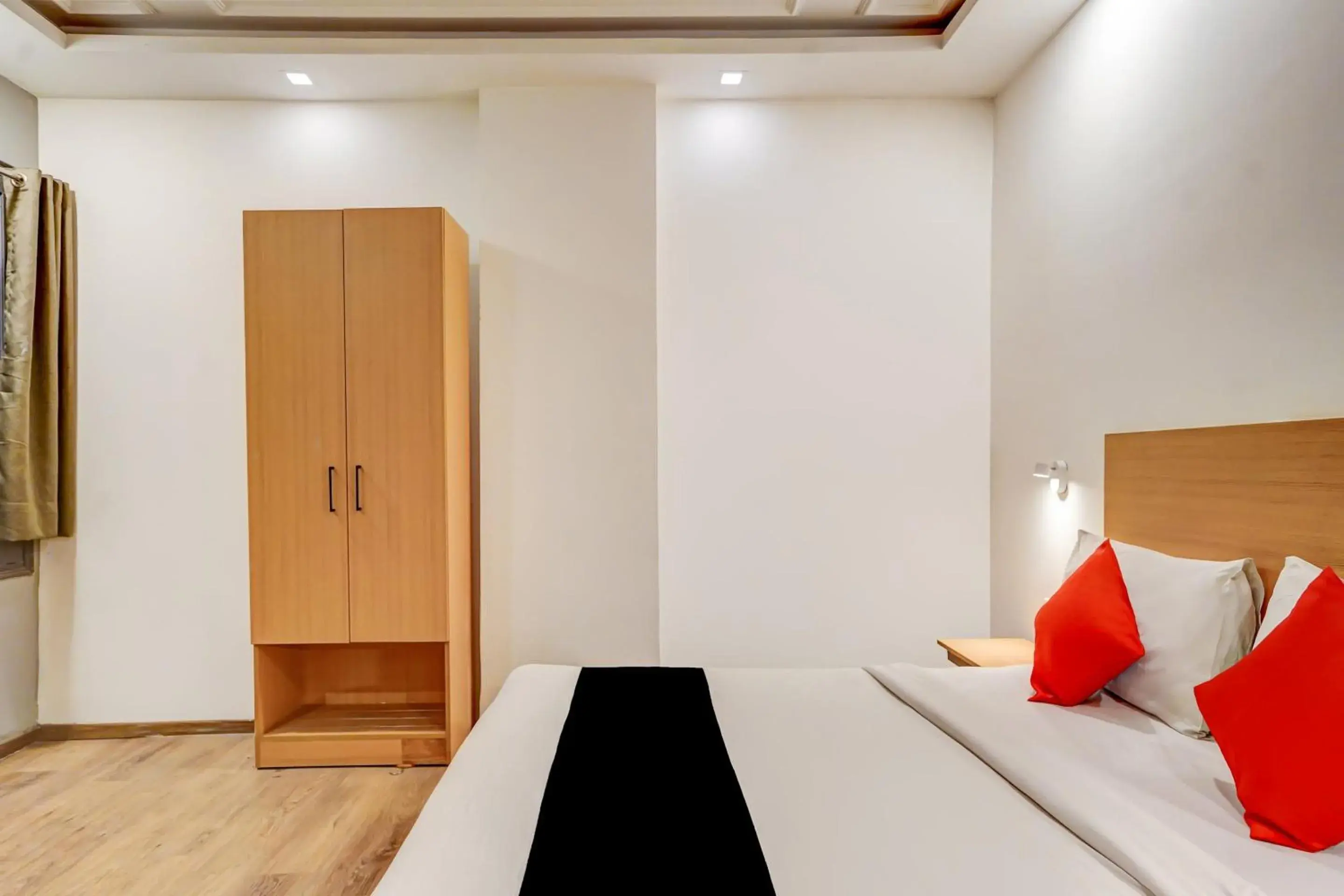 Bedroom, Bed in Super Capital O Jp Tower Bedroom, Bed in Super Capital O Jp Tower