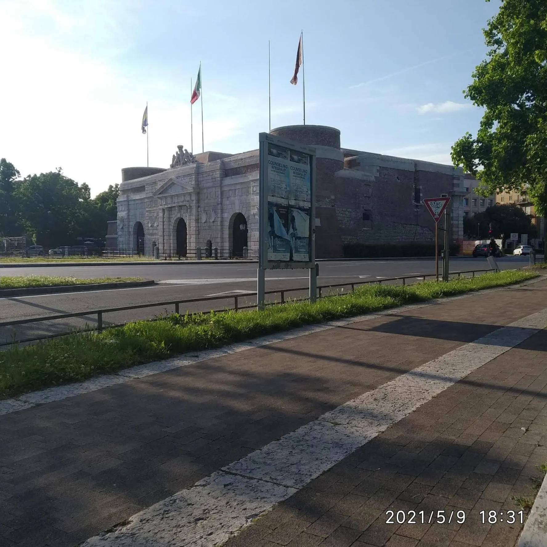 Property Building in B&B Mavipagi