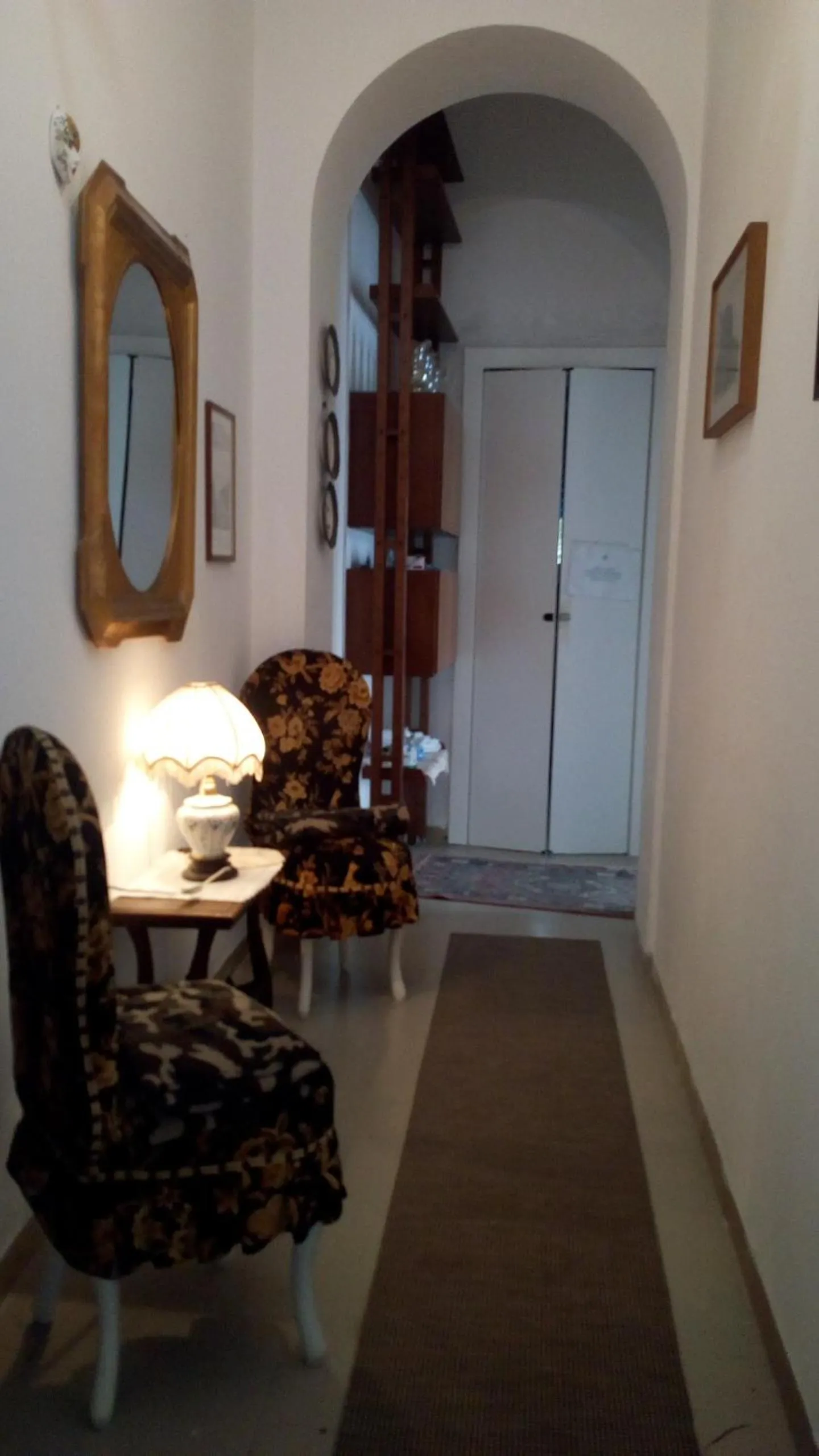 Balcony/Terrace, Seating Area in B&B Mavipagi