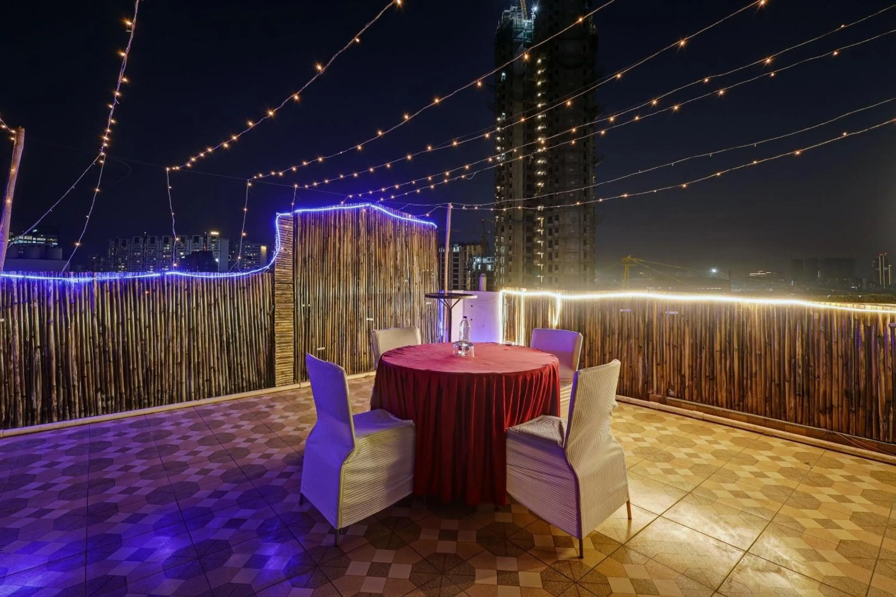 Other in Super Townhouse Tipsyy Near Bestech Central Square Mall